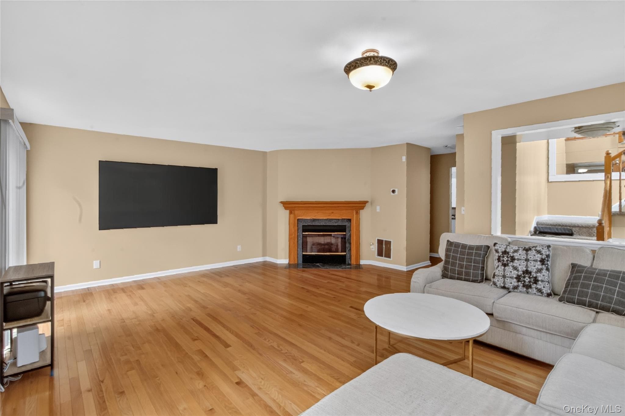 115 Delafield Lane thumbnail 9