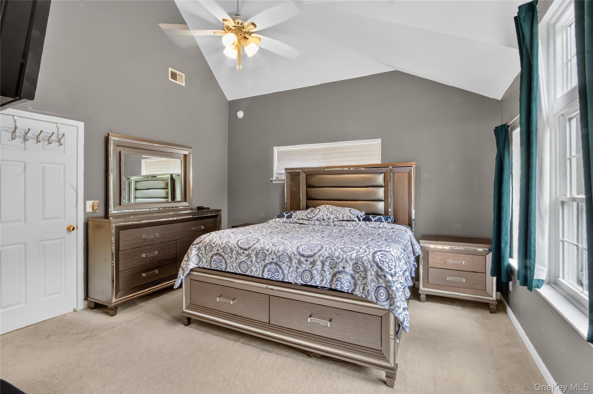 115 Delafield Lane thumbnail 21