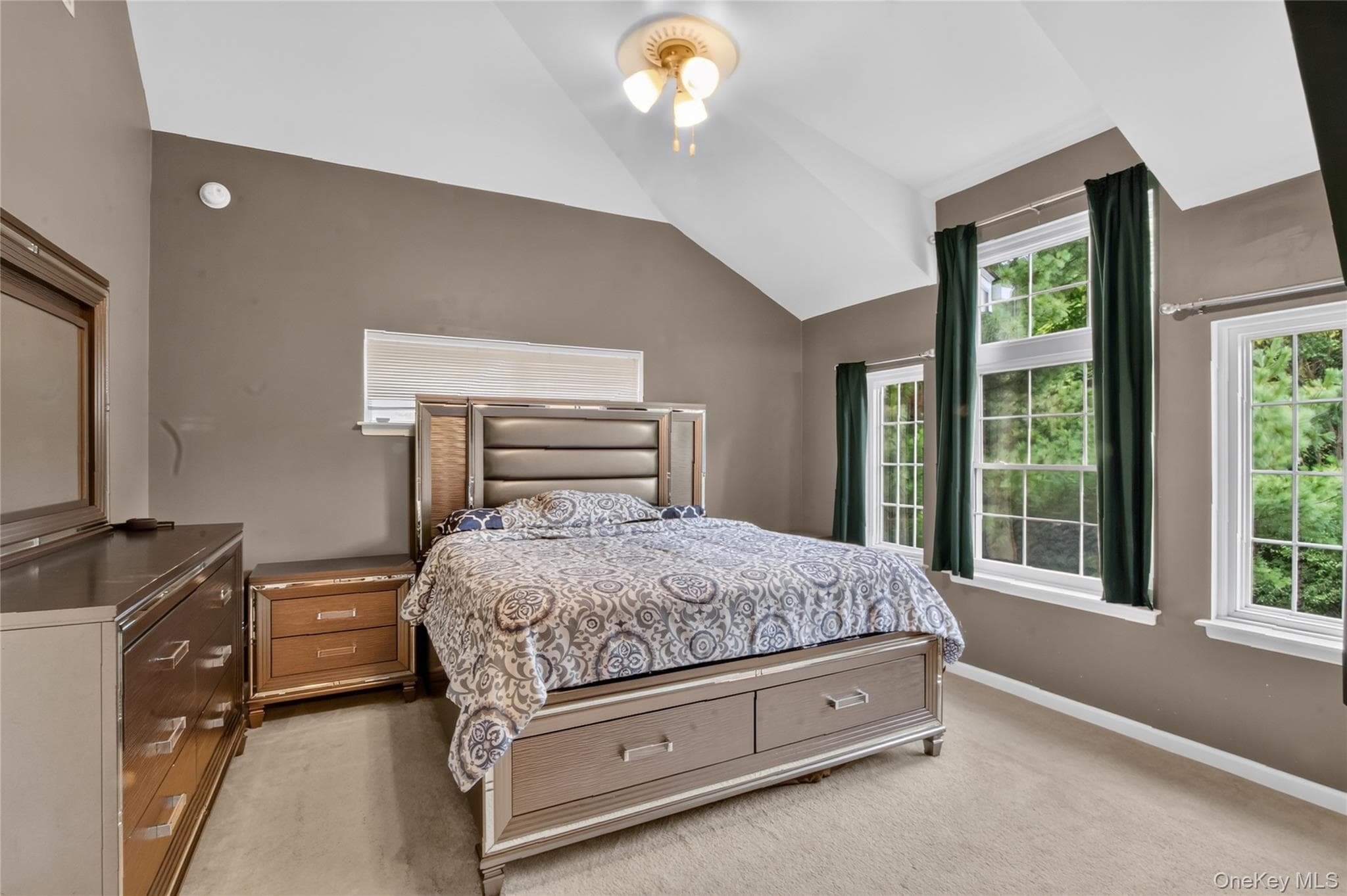 115 Delafield Lane thumbnail 22