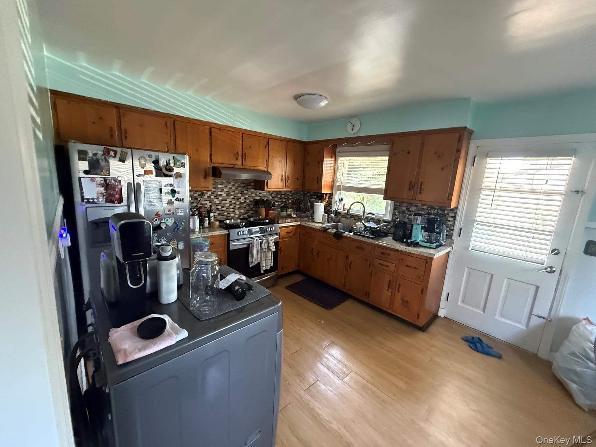 556 Westchester Avenue thumbnail 16