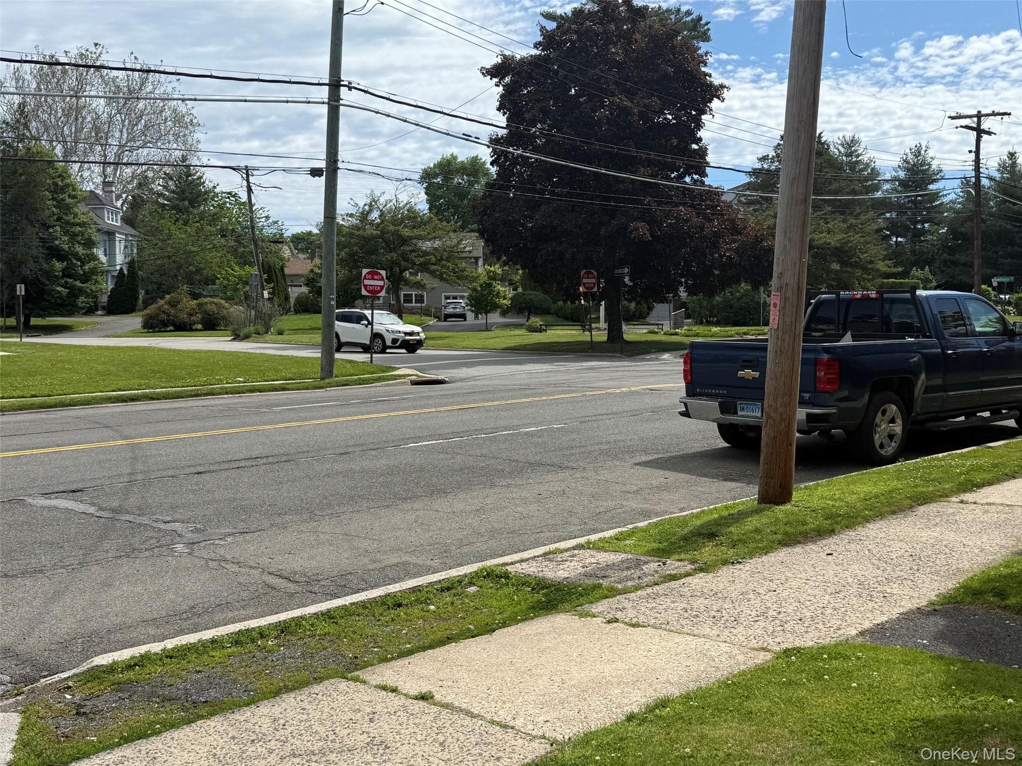 556 Westchester Avenue thumbnail 20
