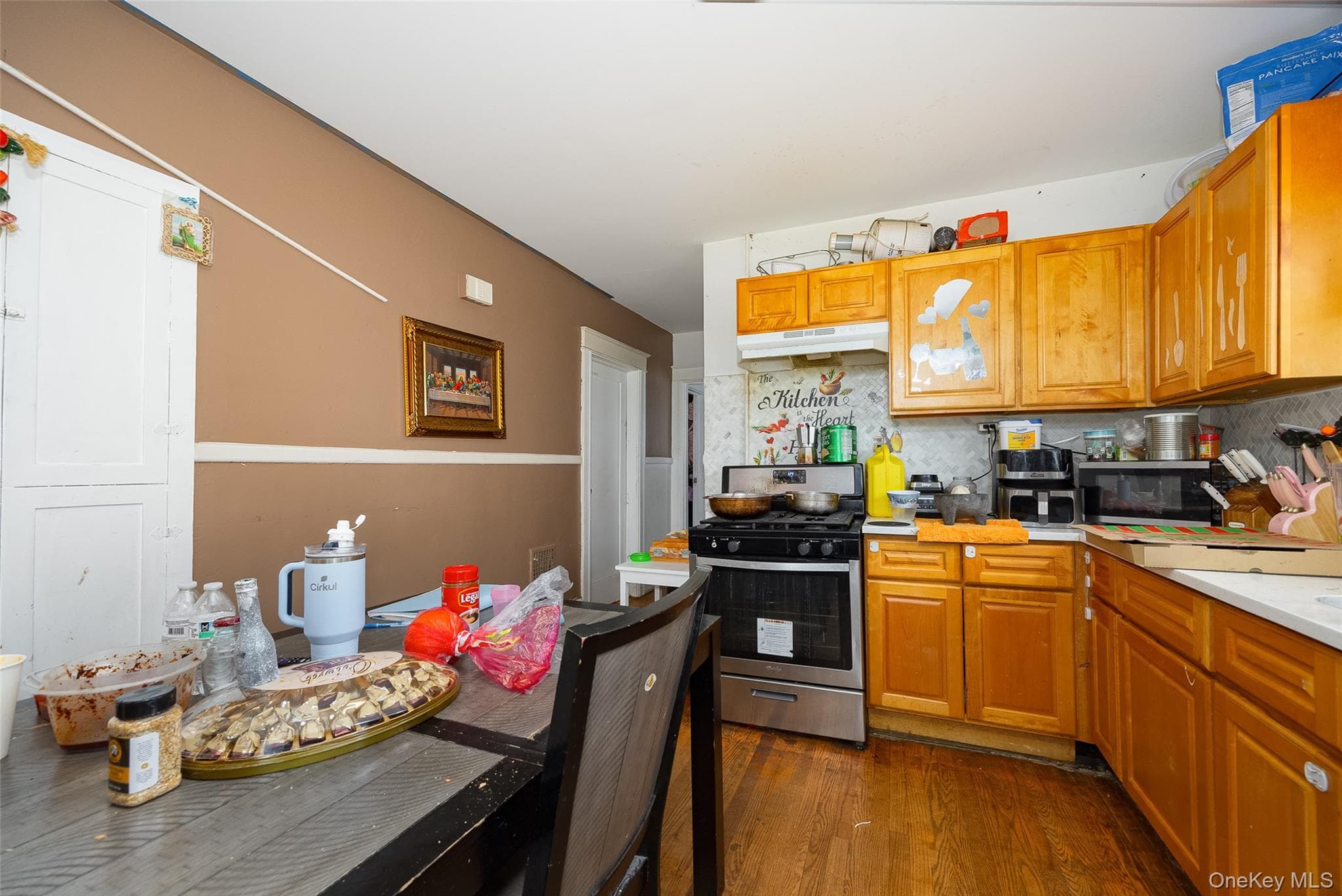 42 Manitou Avenue thumbnail 16