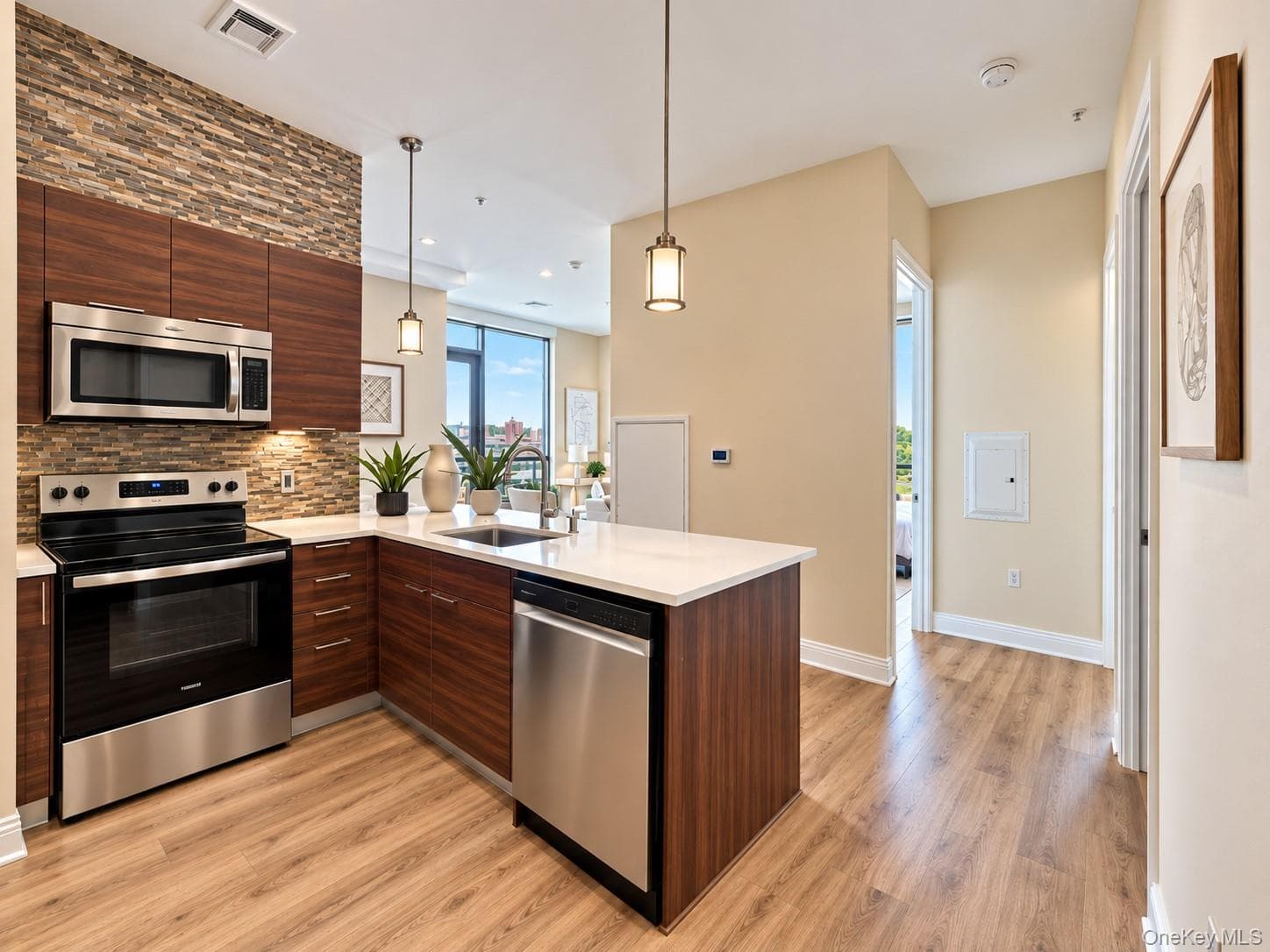 701 Ridge Hill Boulevard Unit: PHI thumbnail 6