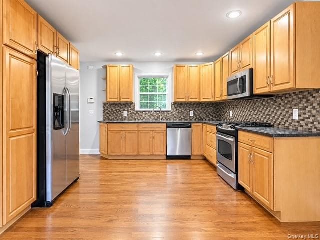 61 Westminster Drive thumbnail 11