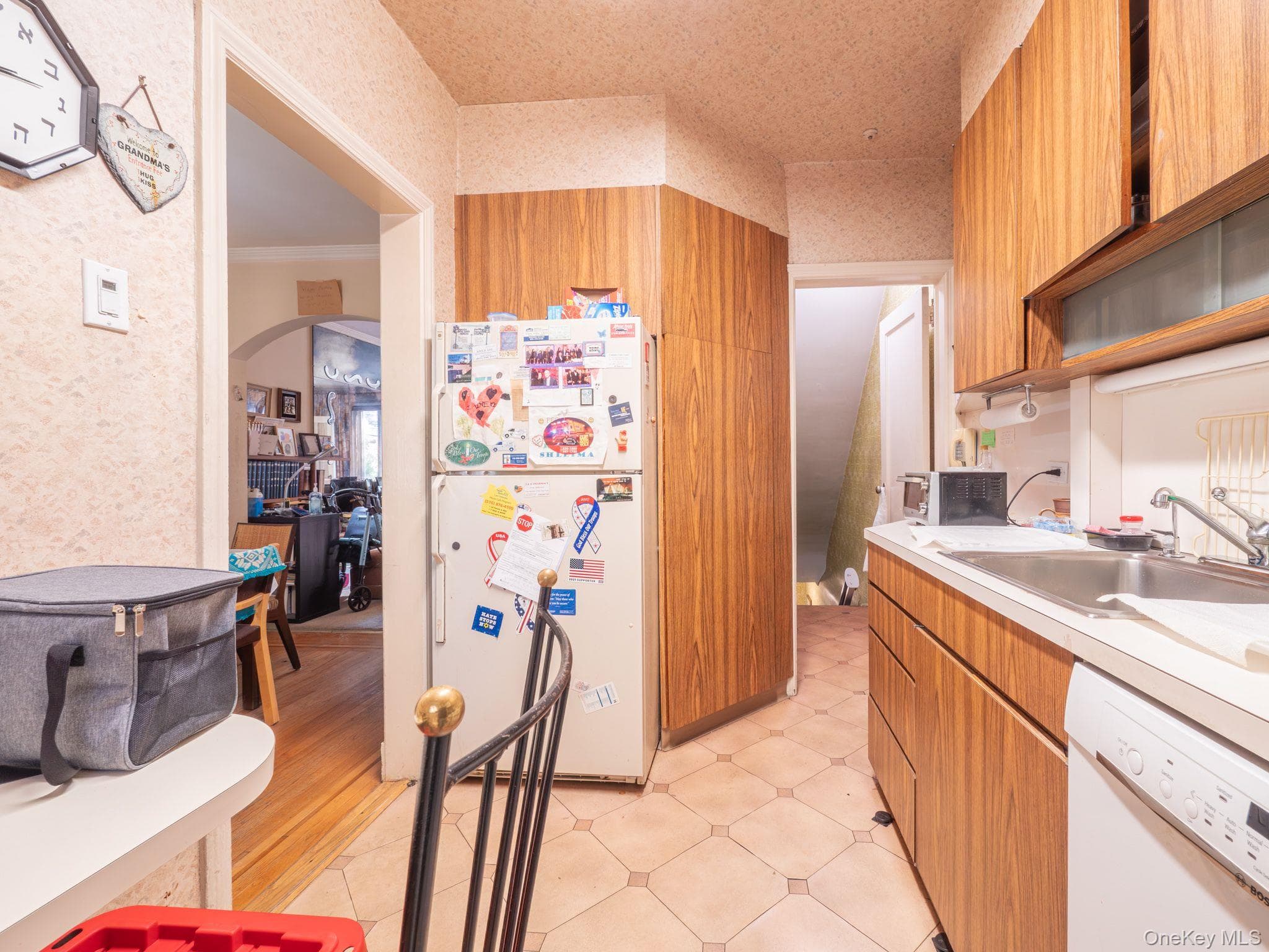 9530 67th Avenue thumbnail 2