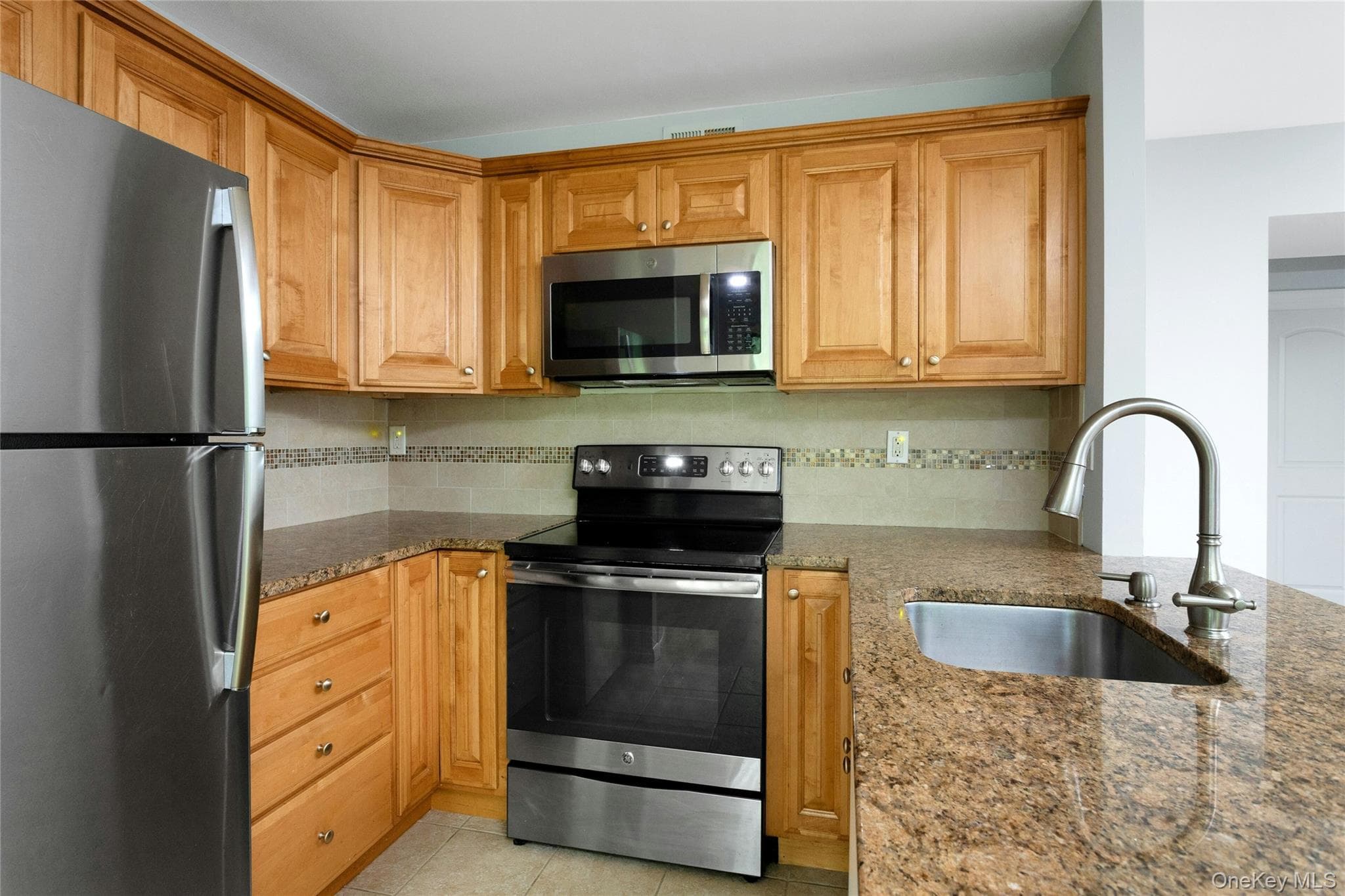 90 Molly Pitcher Lane Unit: F thumbnail 12