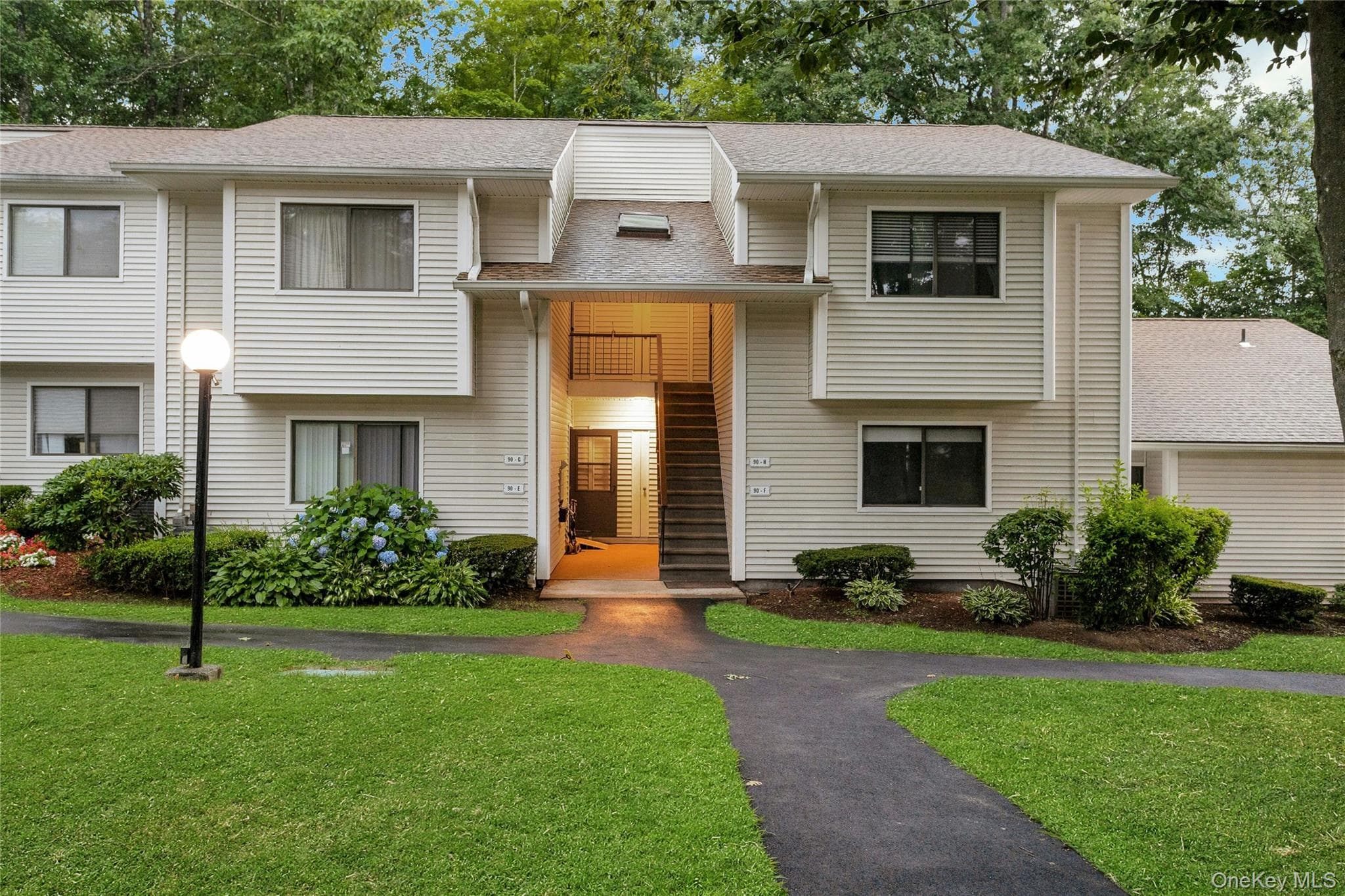 90 Molly Pitcher Lane Unit: F, Yorktown Heights