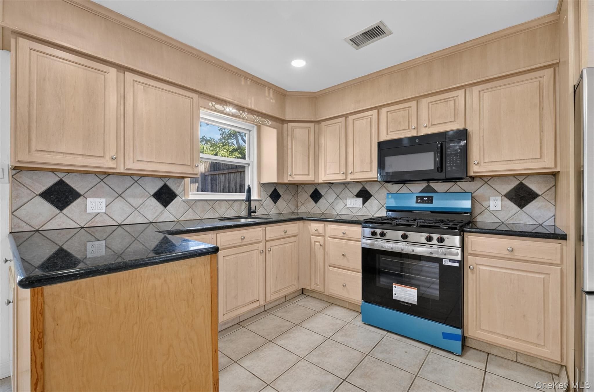 2330 Corporal Kennedy Street Unit: 84 thumbnail 11
