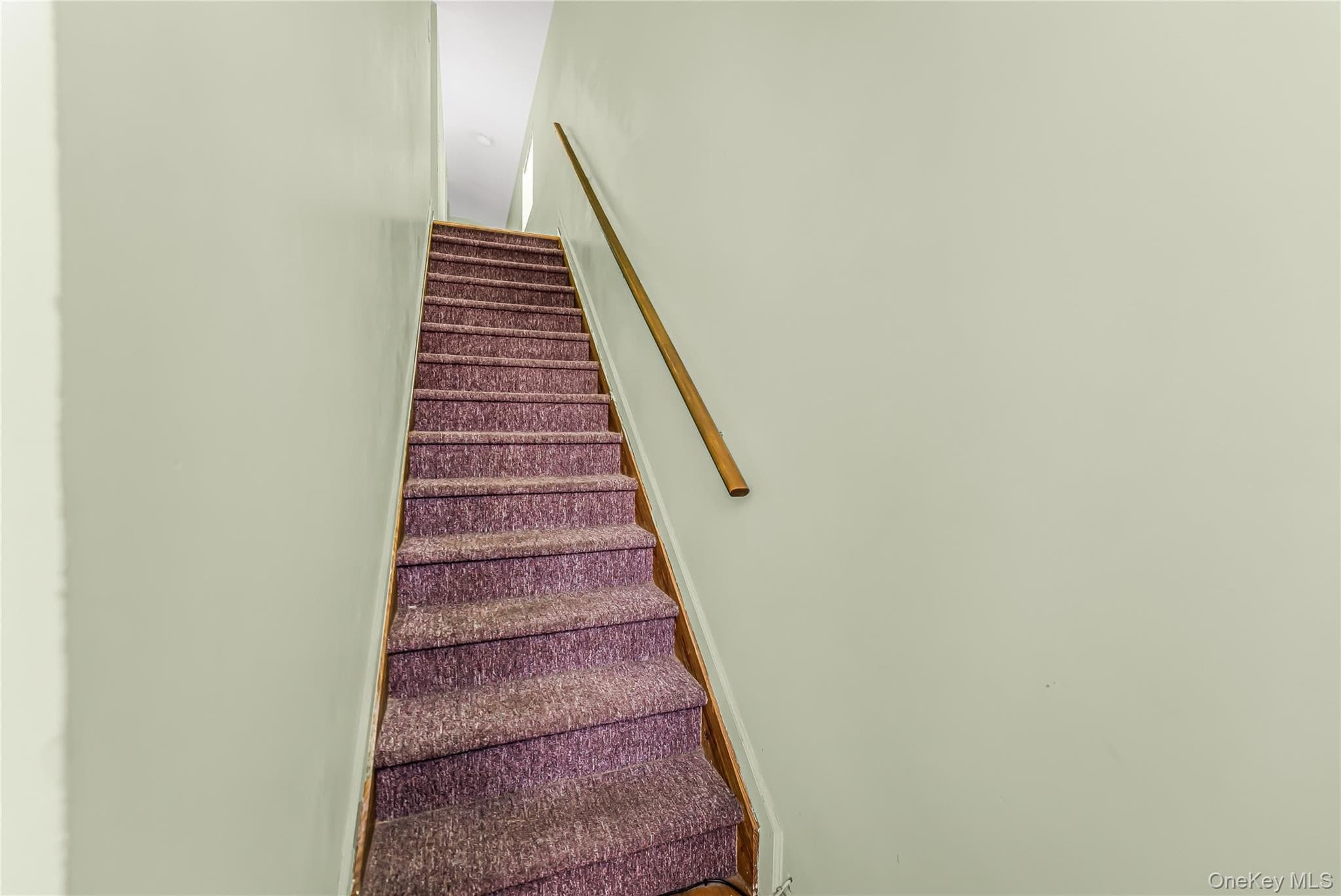 2515 Woodhull Avenue thumbnail 23
