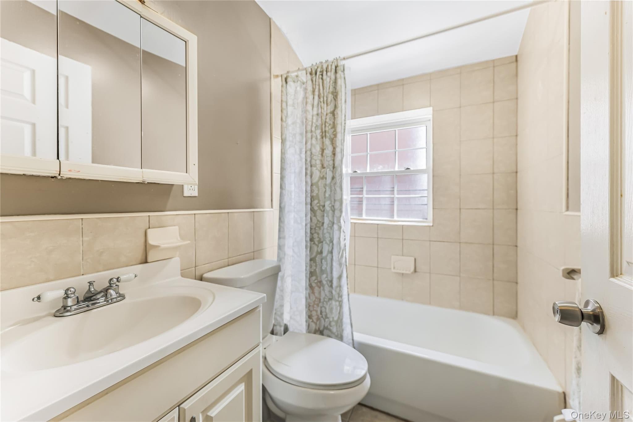 2515 Woodhull Avenue thumbnail 10