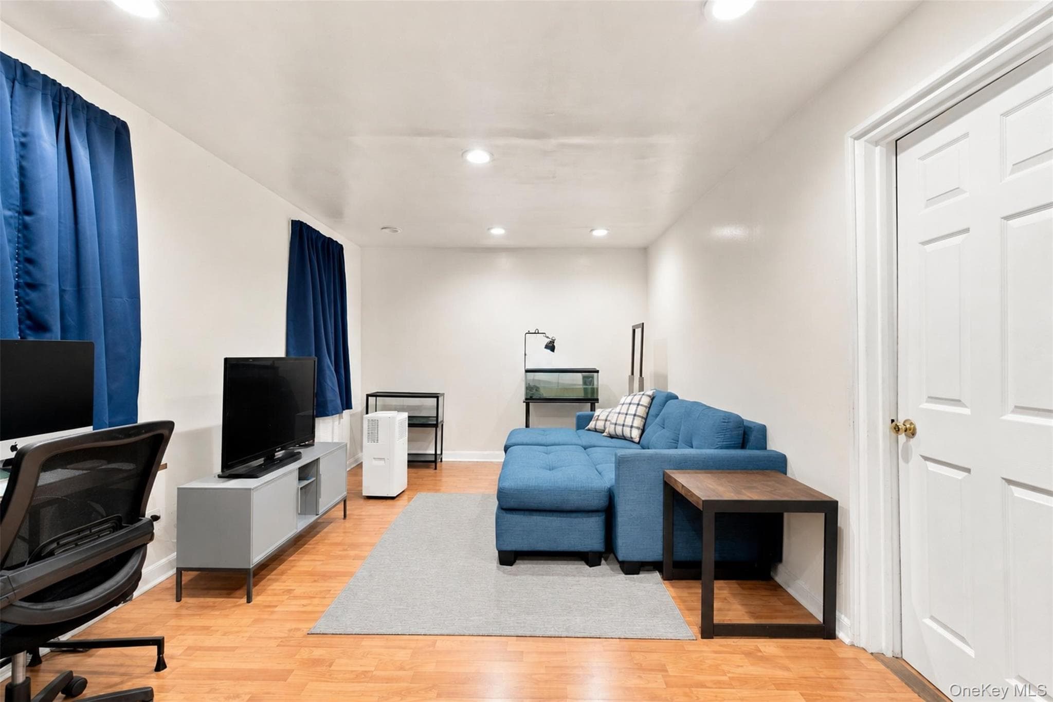 1176 Lydig Avenue thumbnail 29
