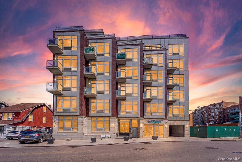 140-21 32nd Avenue Unit: 6A-N, Flushing