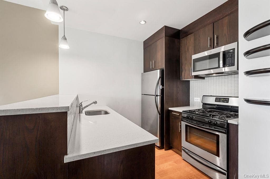 140-21 32nd Avenue Unit: 6A-N thumbnail 11