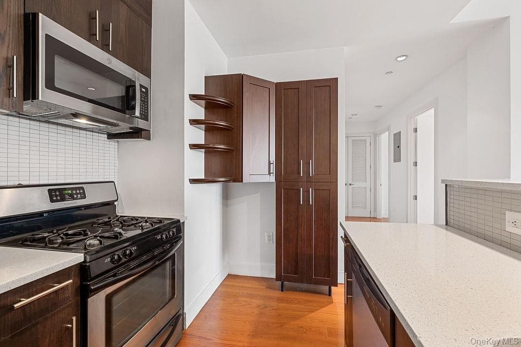 140-21 32nd Avenue Unit: 6A-N thumbnail 13