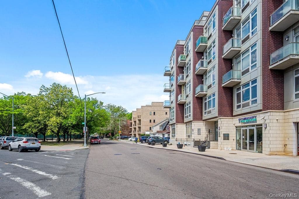 140-21 32nd Avenue Unit: 6A-N thumbnail 4
