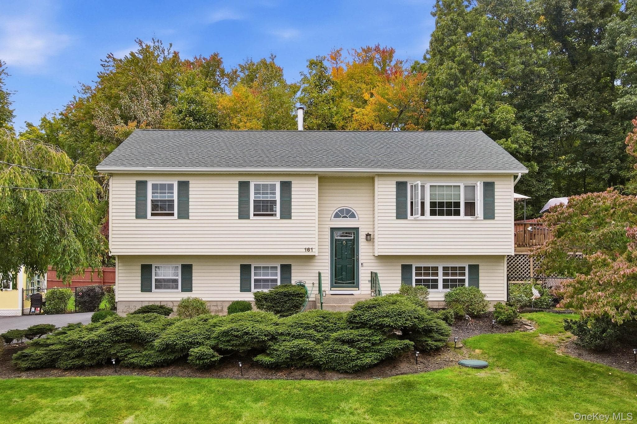 161 Highland Avenue photo 1