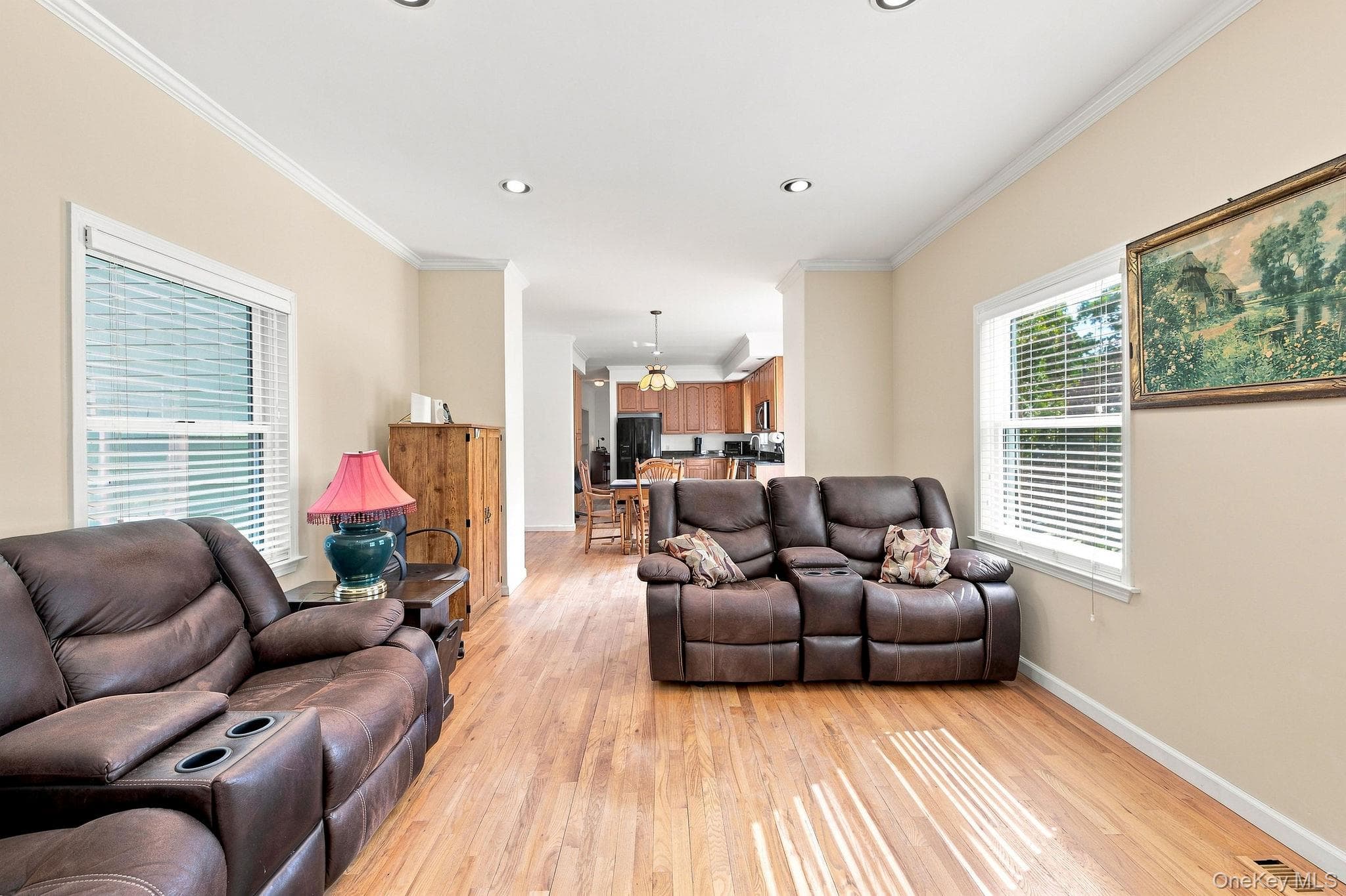 480 Haviland Drive thumbnail 15
