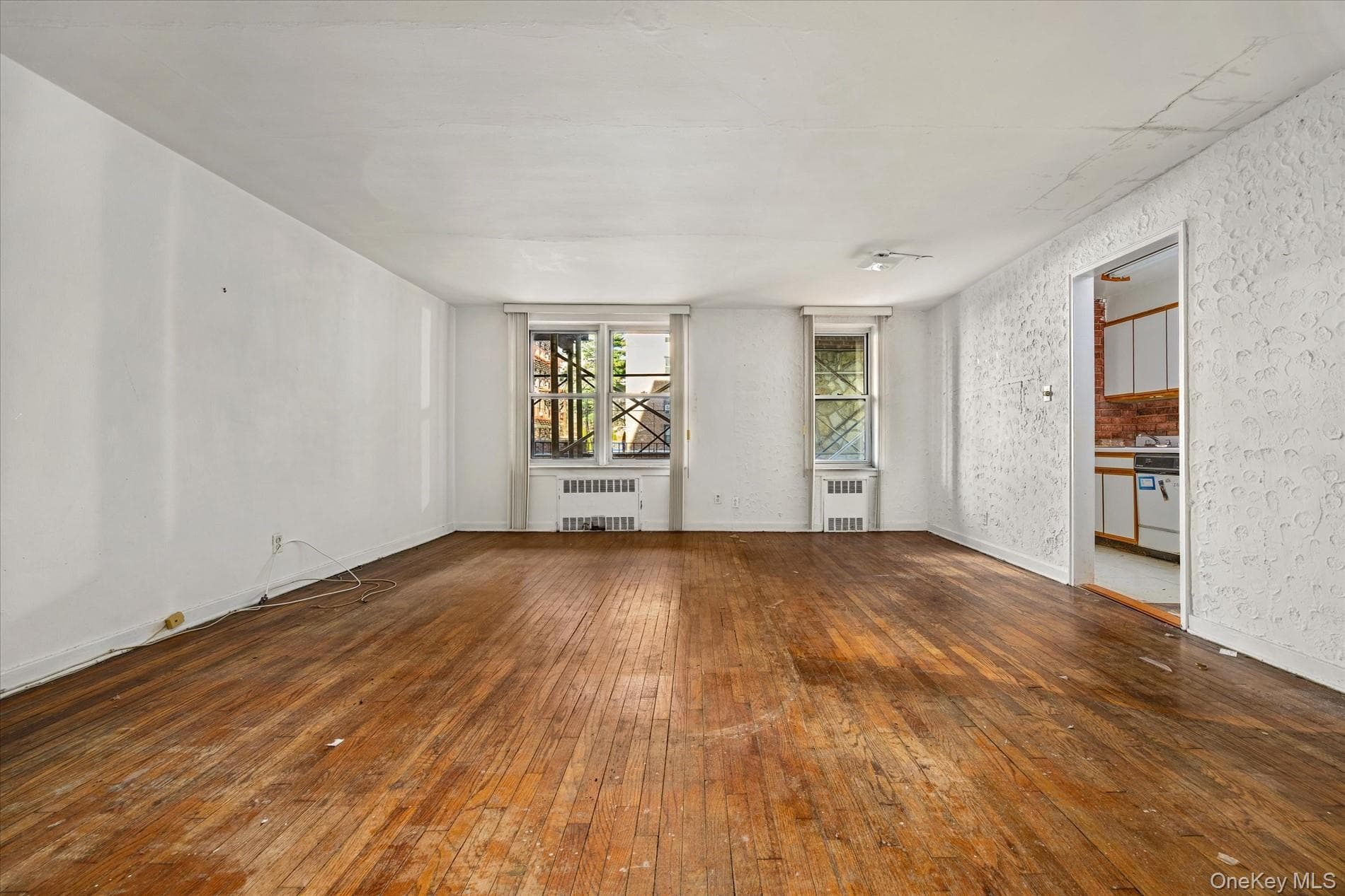 105-33 66th Ave Unit: 1G, Forest Hills