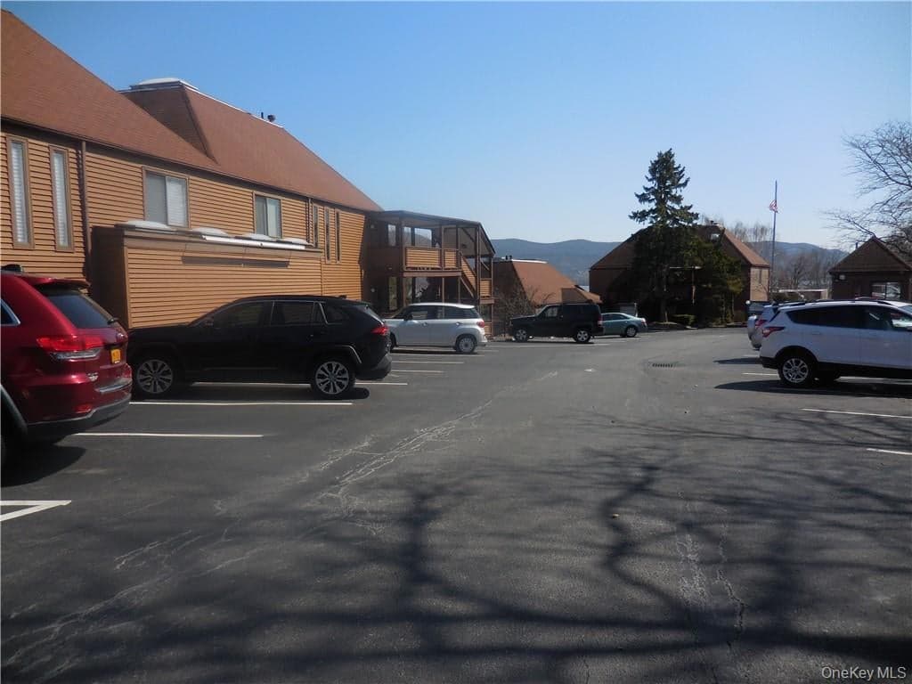 350 N Water Street Unit: 2-12 thumbnail 43