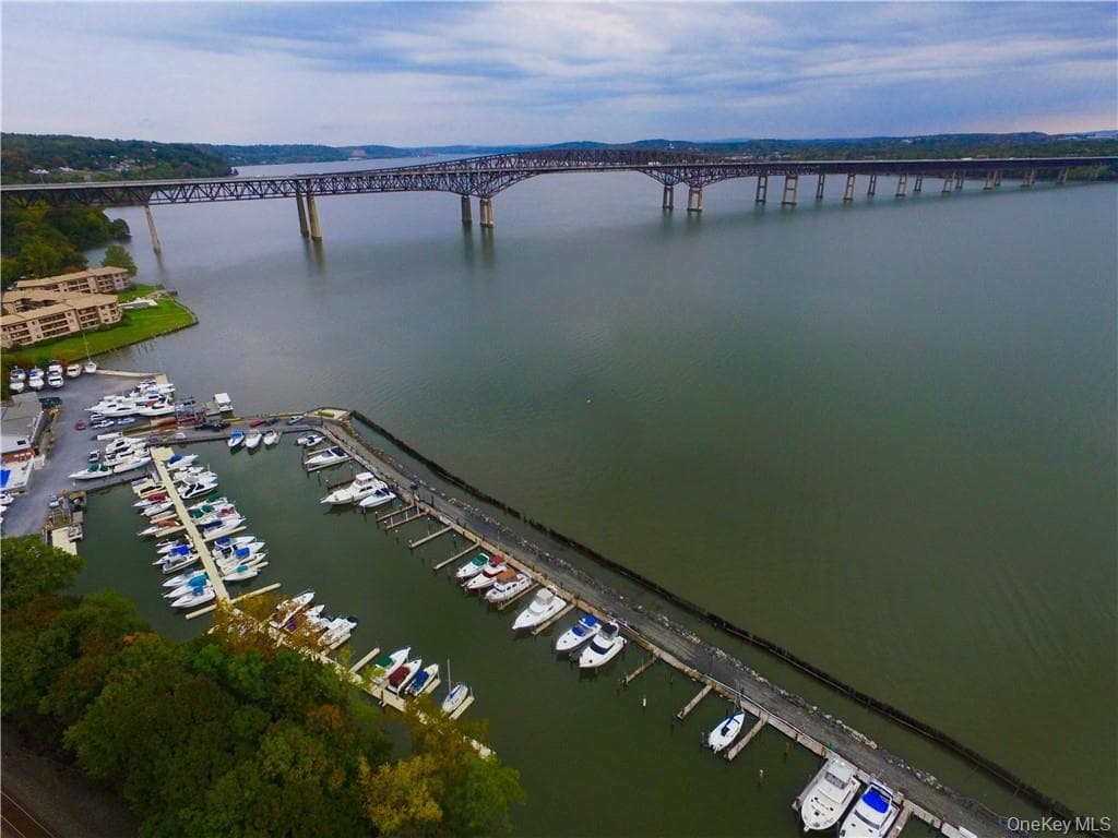 350 N Water Street Unit: 2-12 thumbnail 11