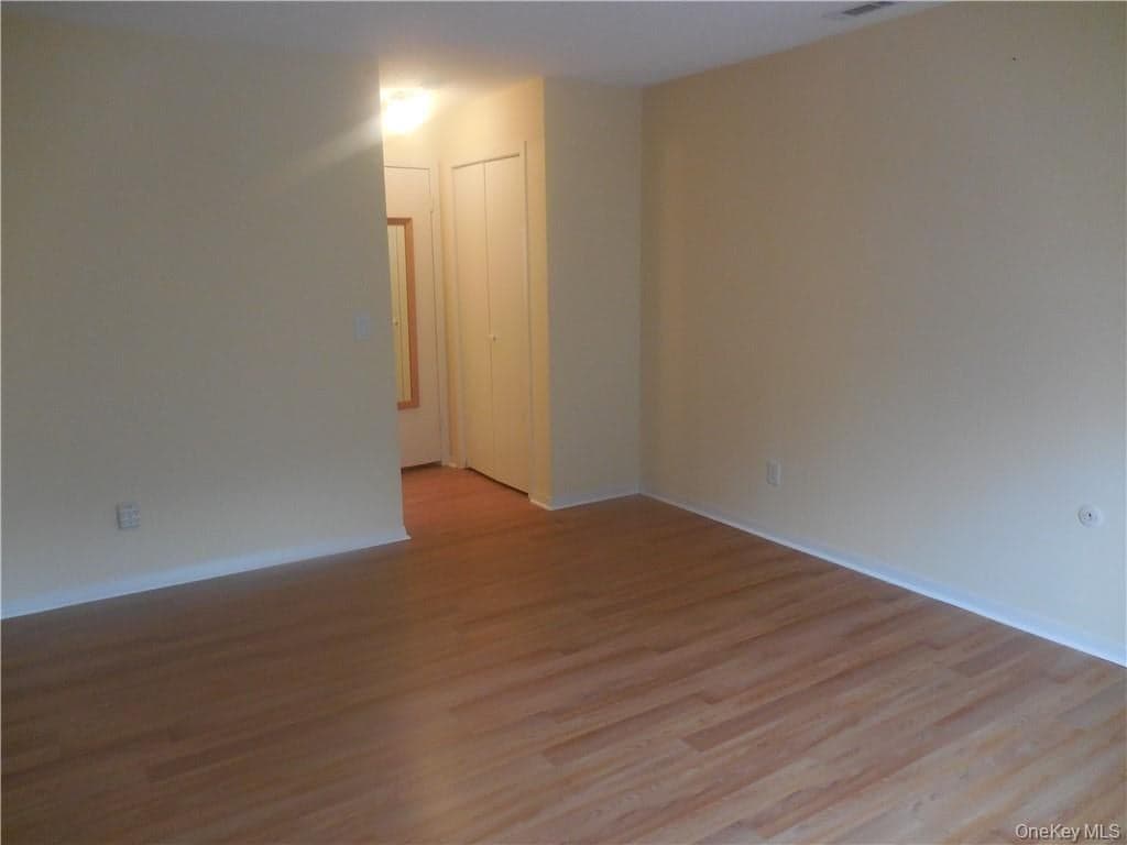 350 N Water Street Unit: 2-12 thumbnail 32