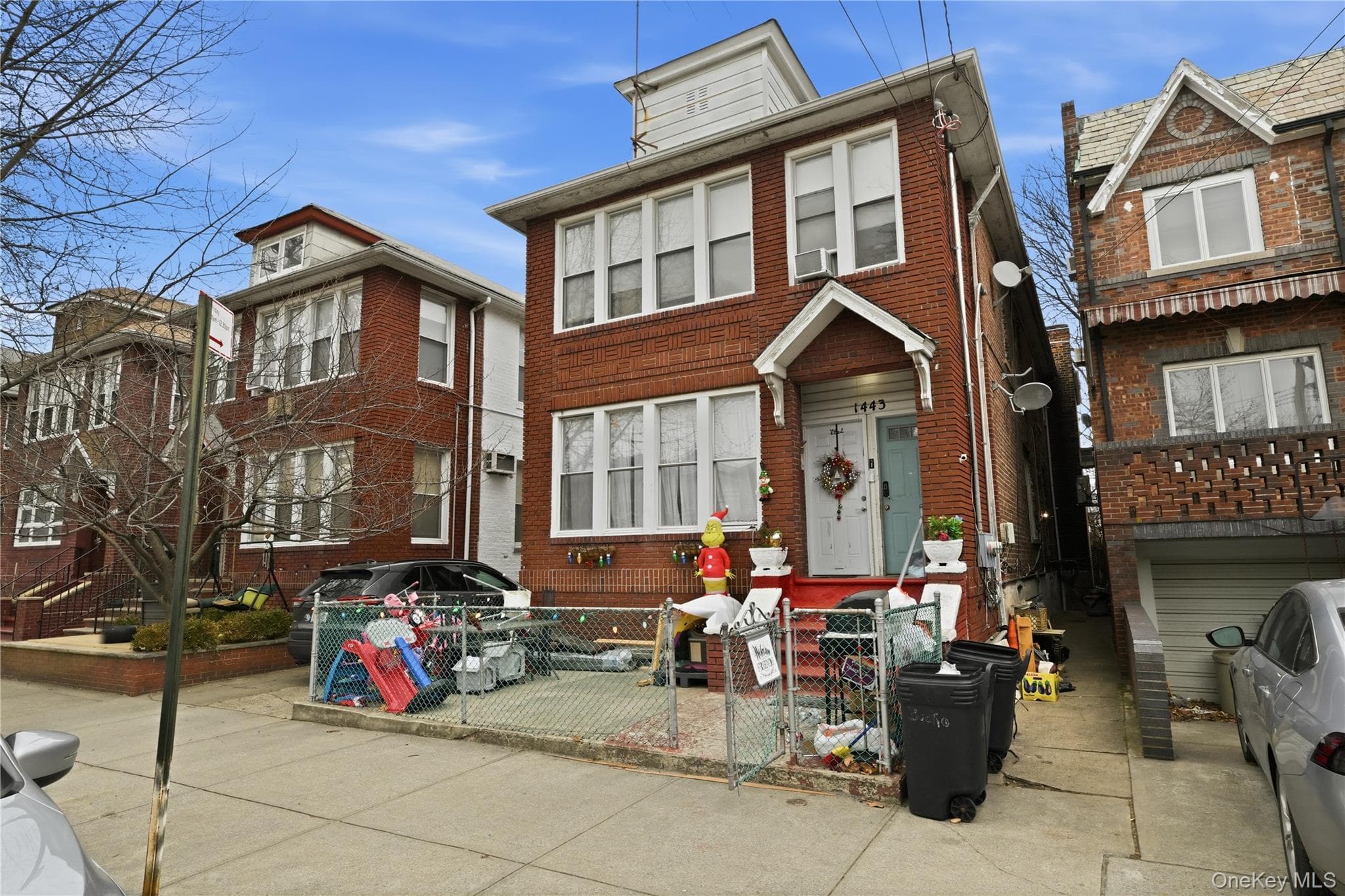 1443 E 35th Street thumbnail 4