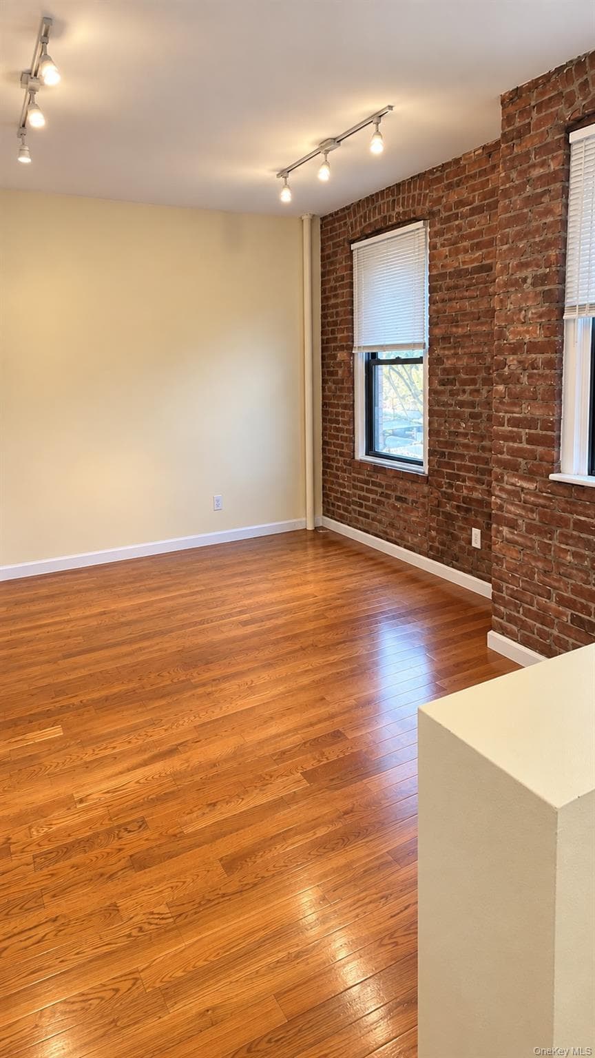 21-38 35th Street Unit: 2C thumbnail 7