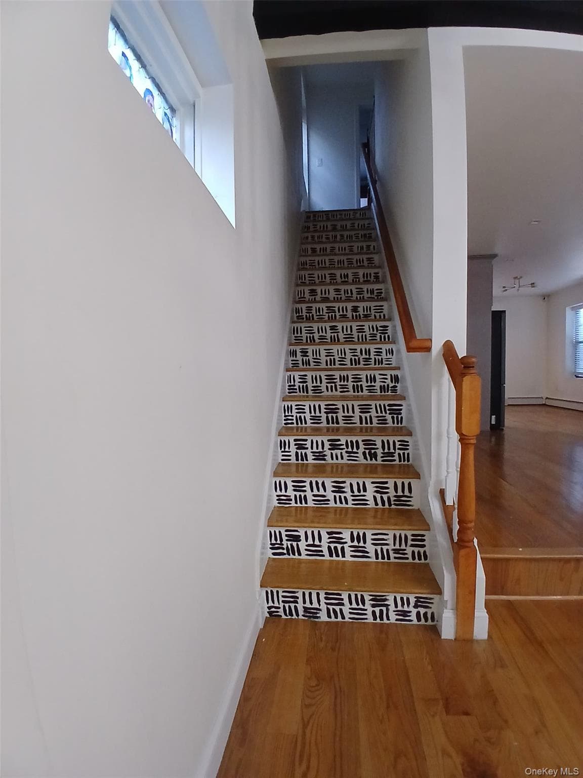 20507 Murdock Avenue thumbnail 5