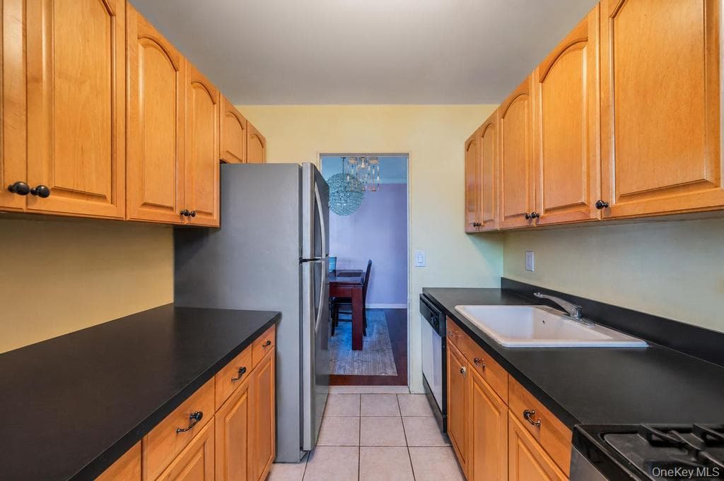 57 Adams Road Unit: 2D thumbnail 9