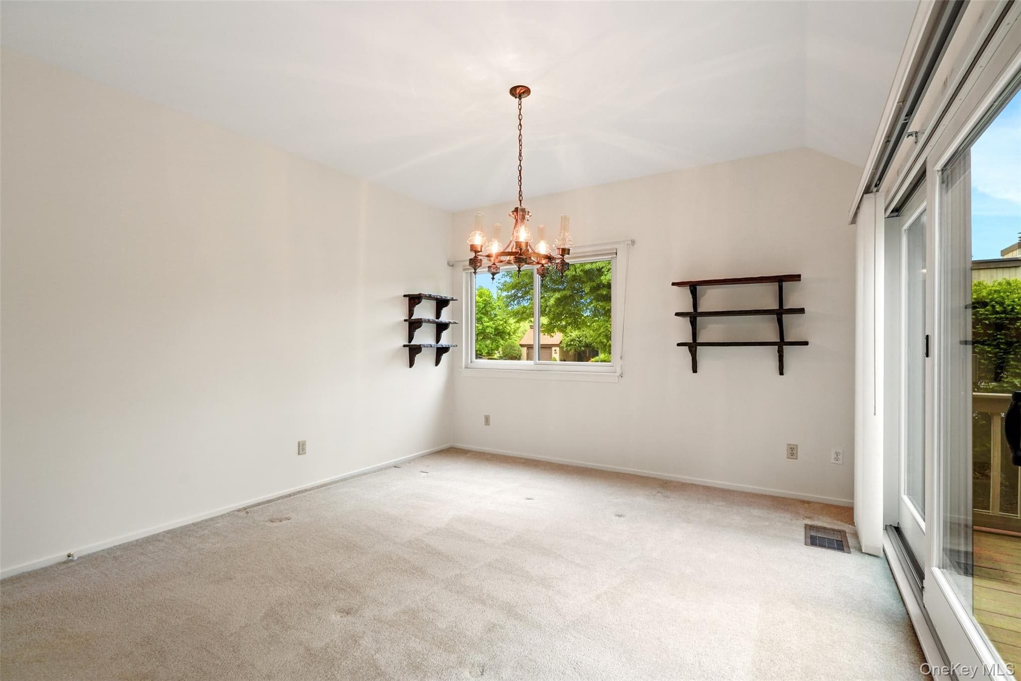101 Heritage Hills Drive Unit: A thumbnail 8