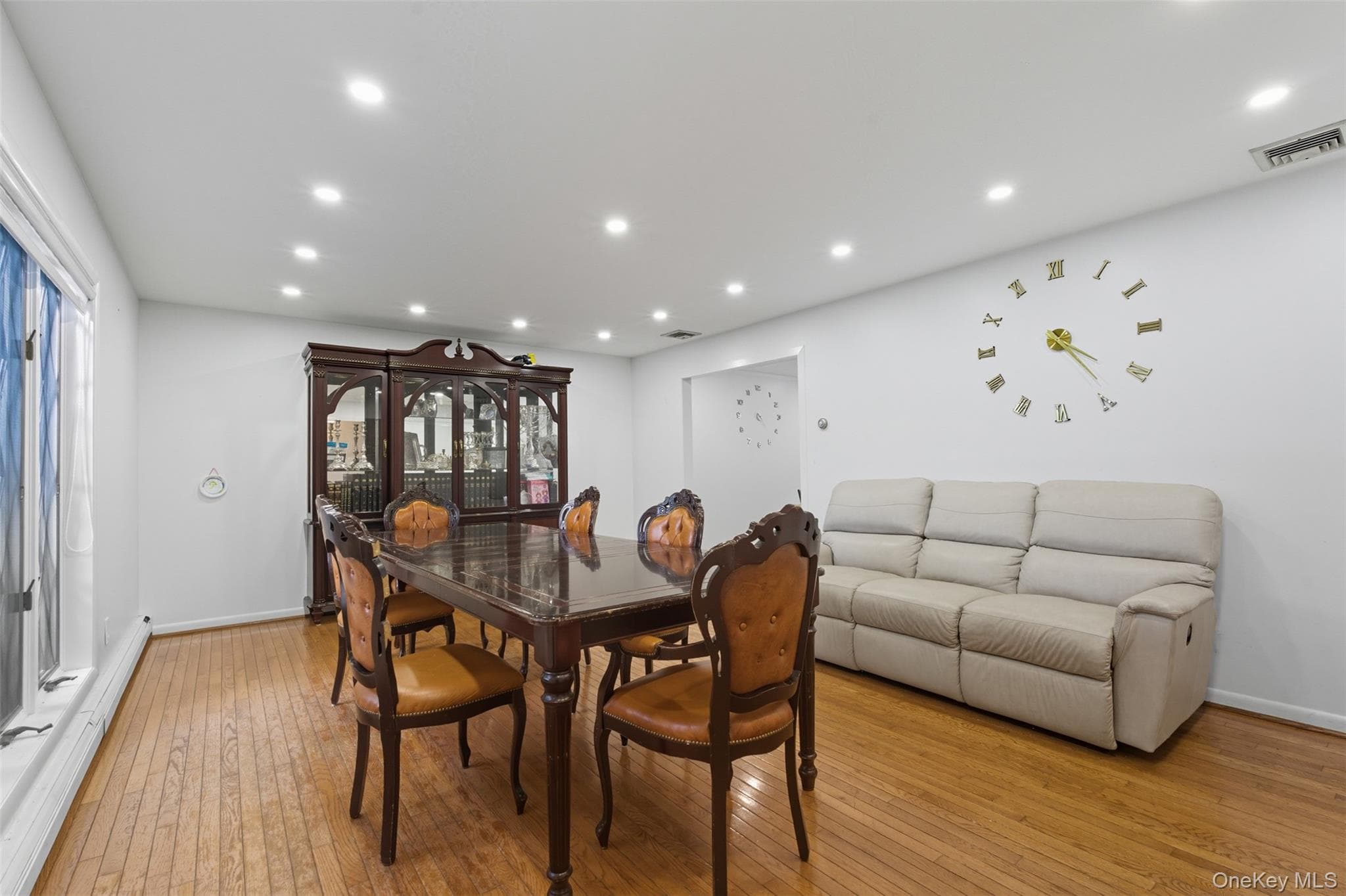 35 Depalma Drive thumbnail 11