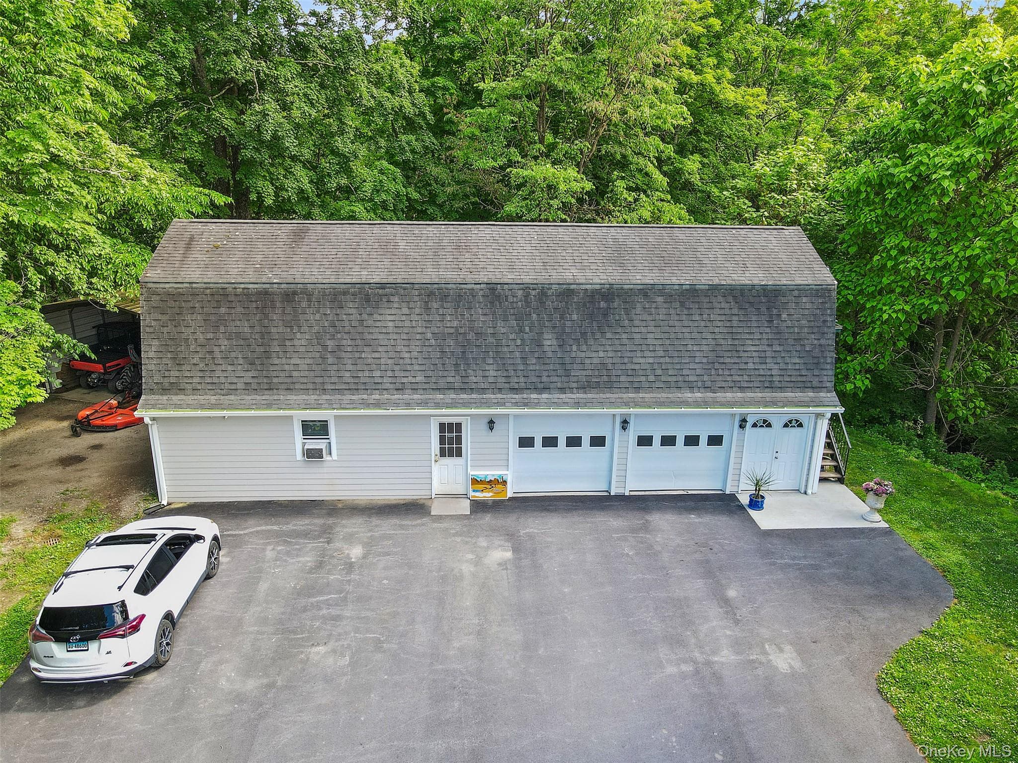 73 Lake Ellis Road thumbnail 17
