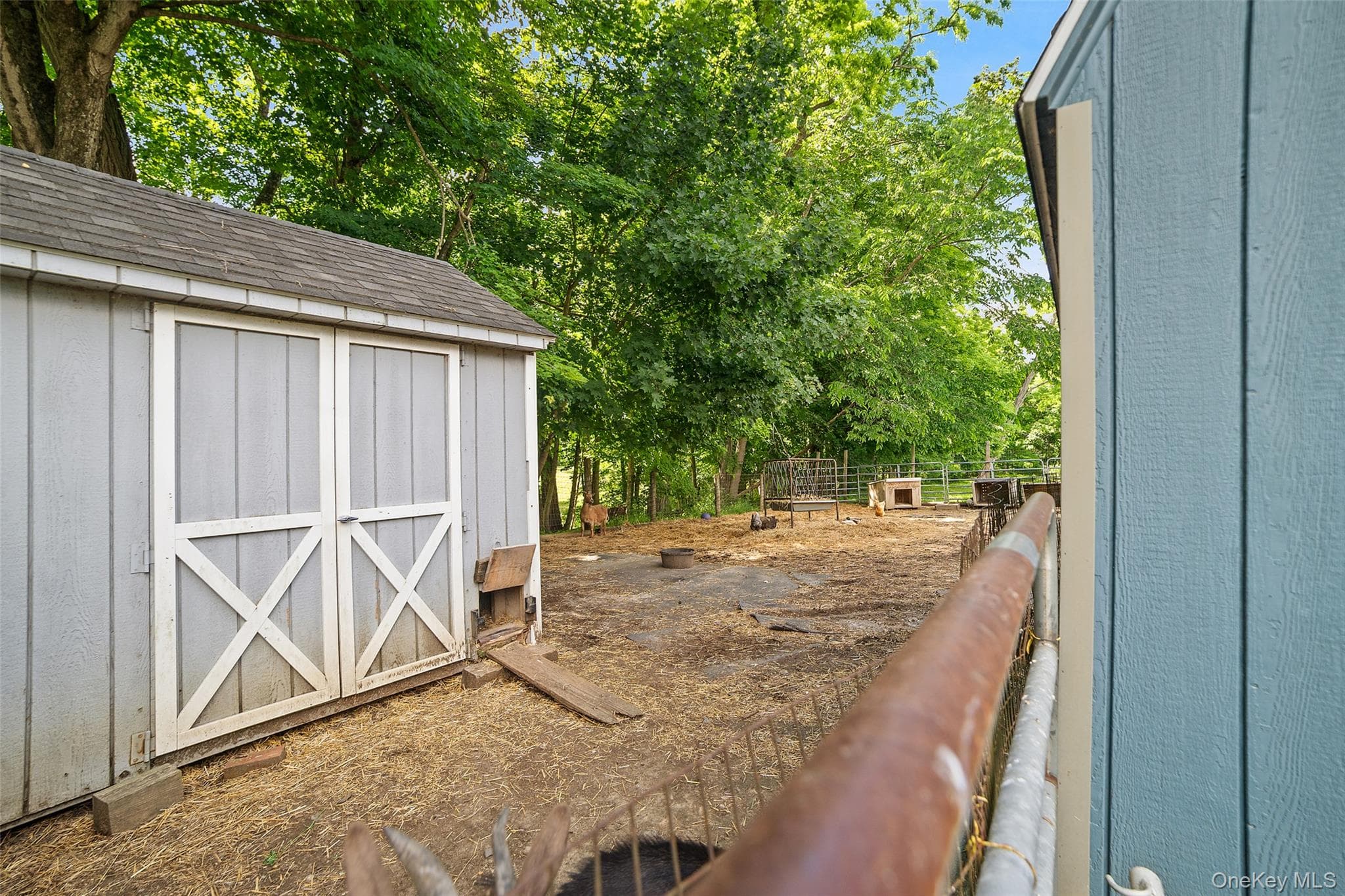 73 Lake Ellis Road thumbnail 35