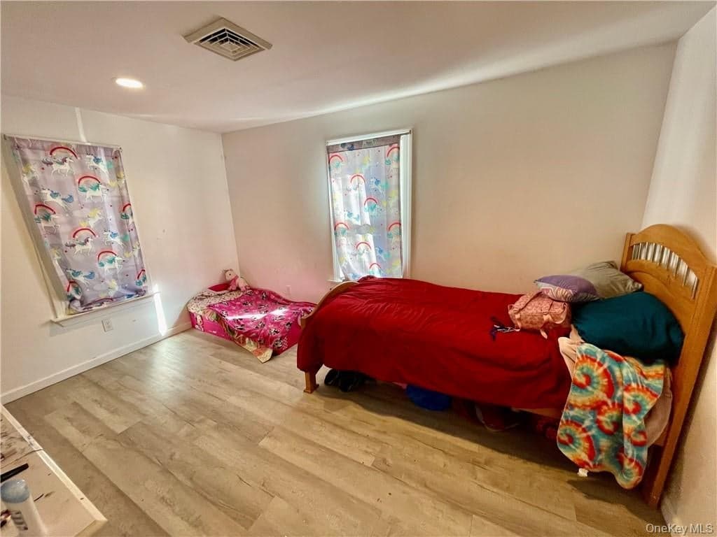 47 Valley Avenue thumbnail 13