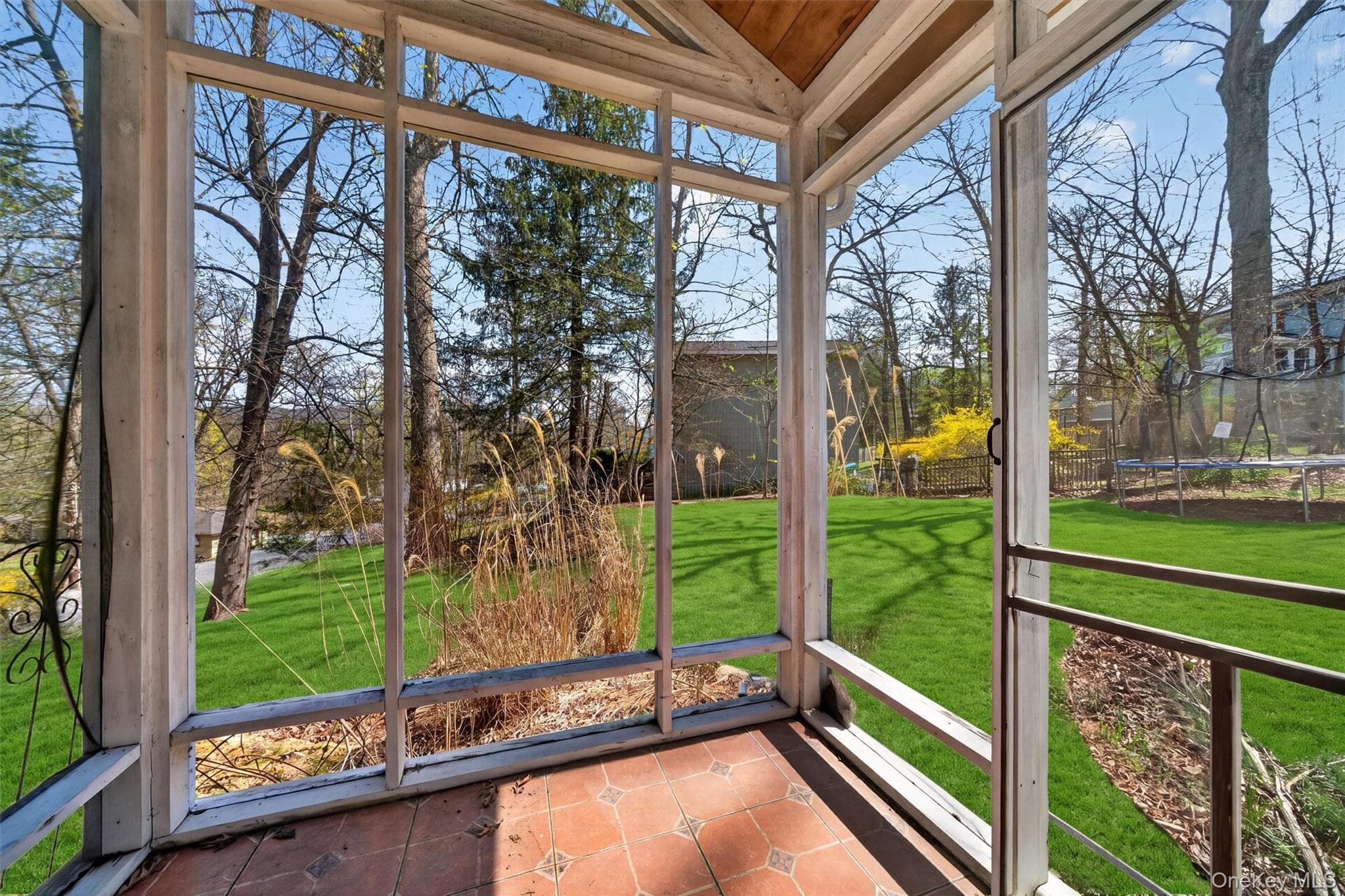 69 Edgewood Drive thumbnail 38