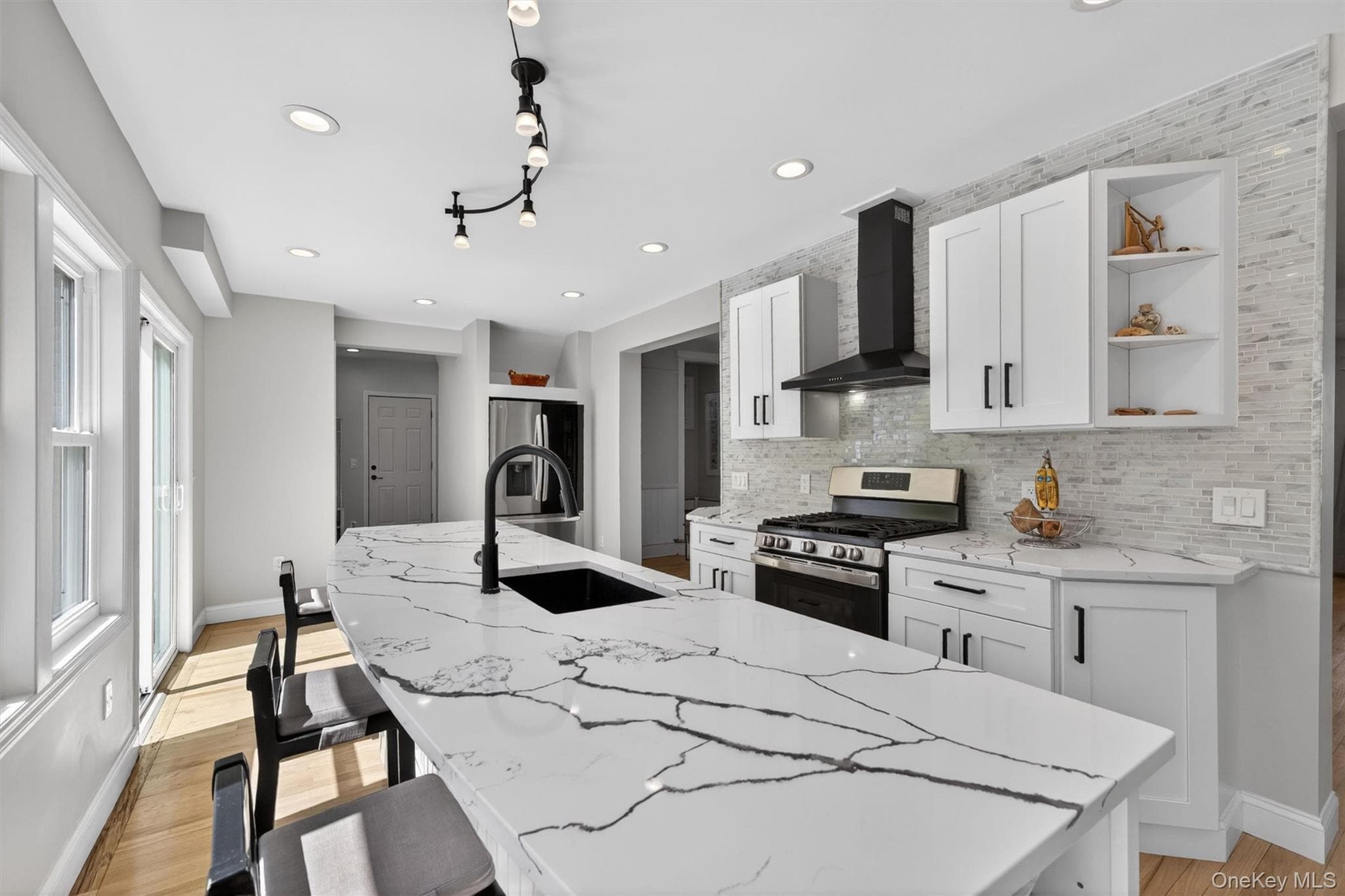 69 Edgewood Drive thumbnail 8