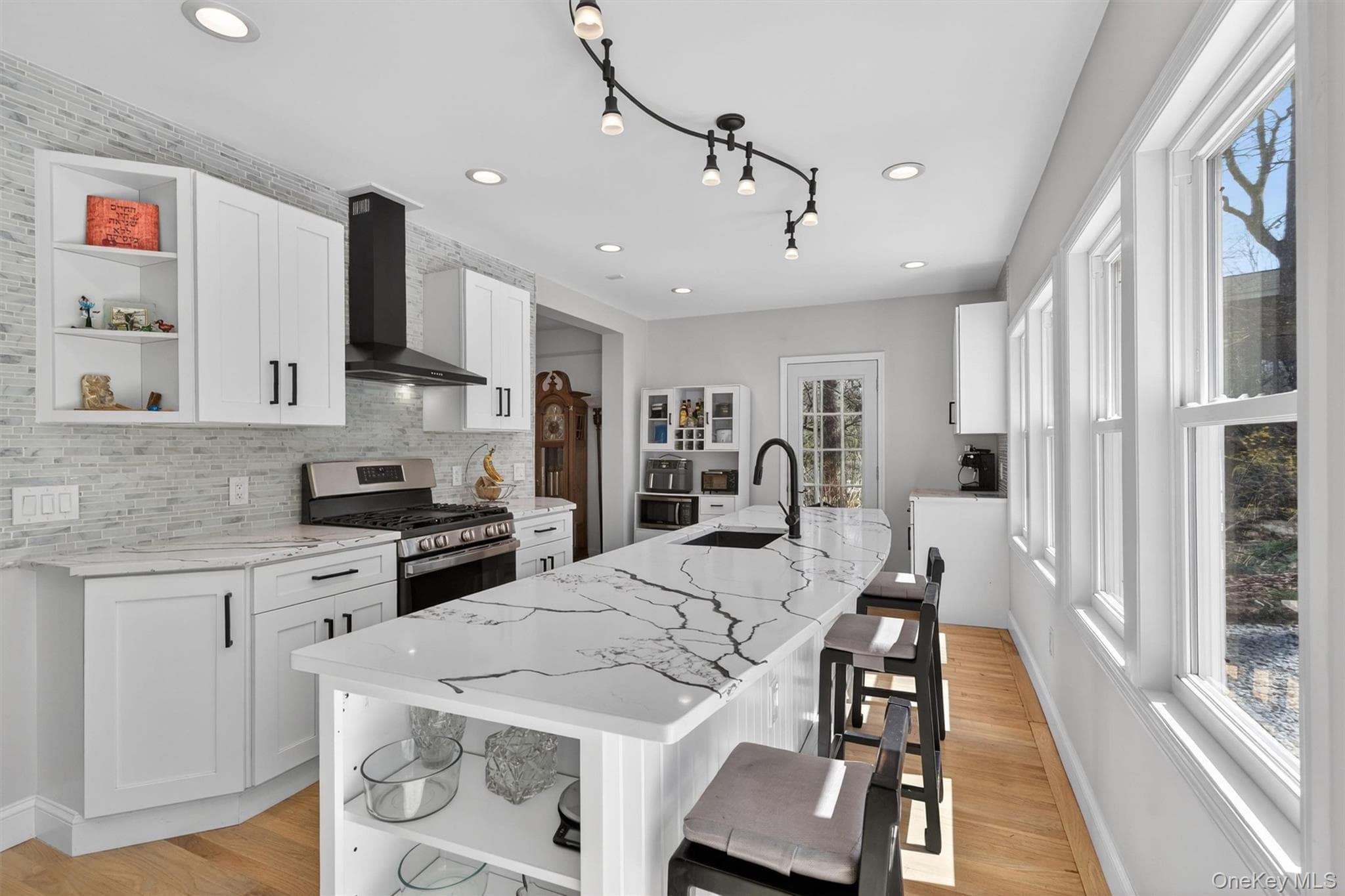 69 Edgewood Drive thumbnail 11