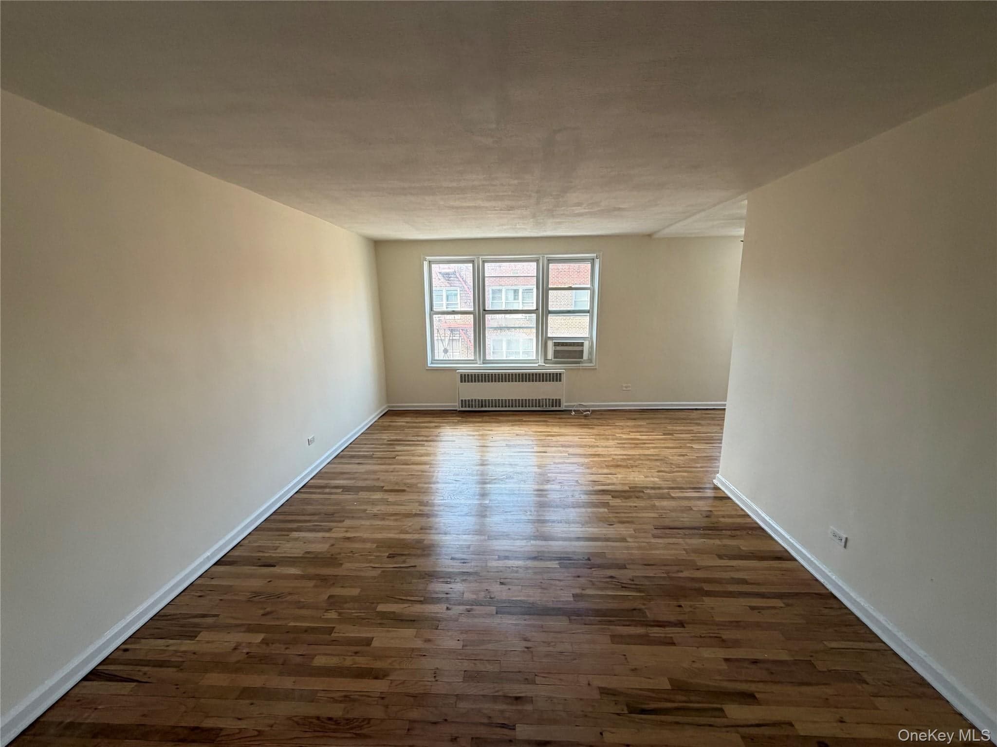 79-10 34th Avenue Unit: 7L thumbnail 5