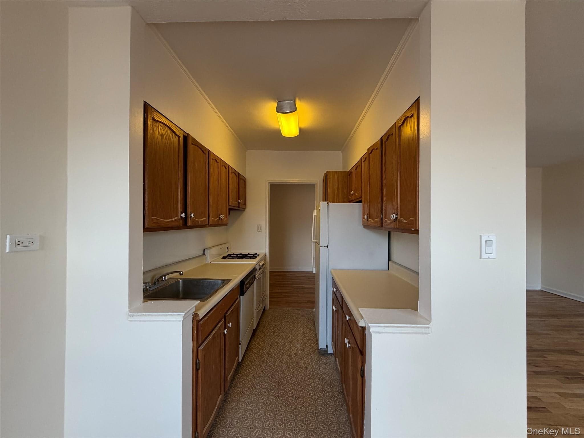 79-10 34th Avenue Unit: 7L thumbnail 8