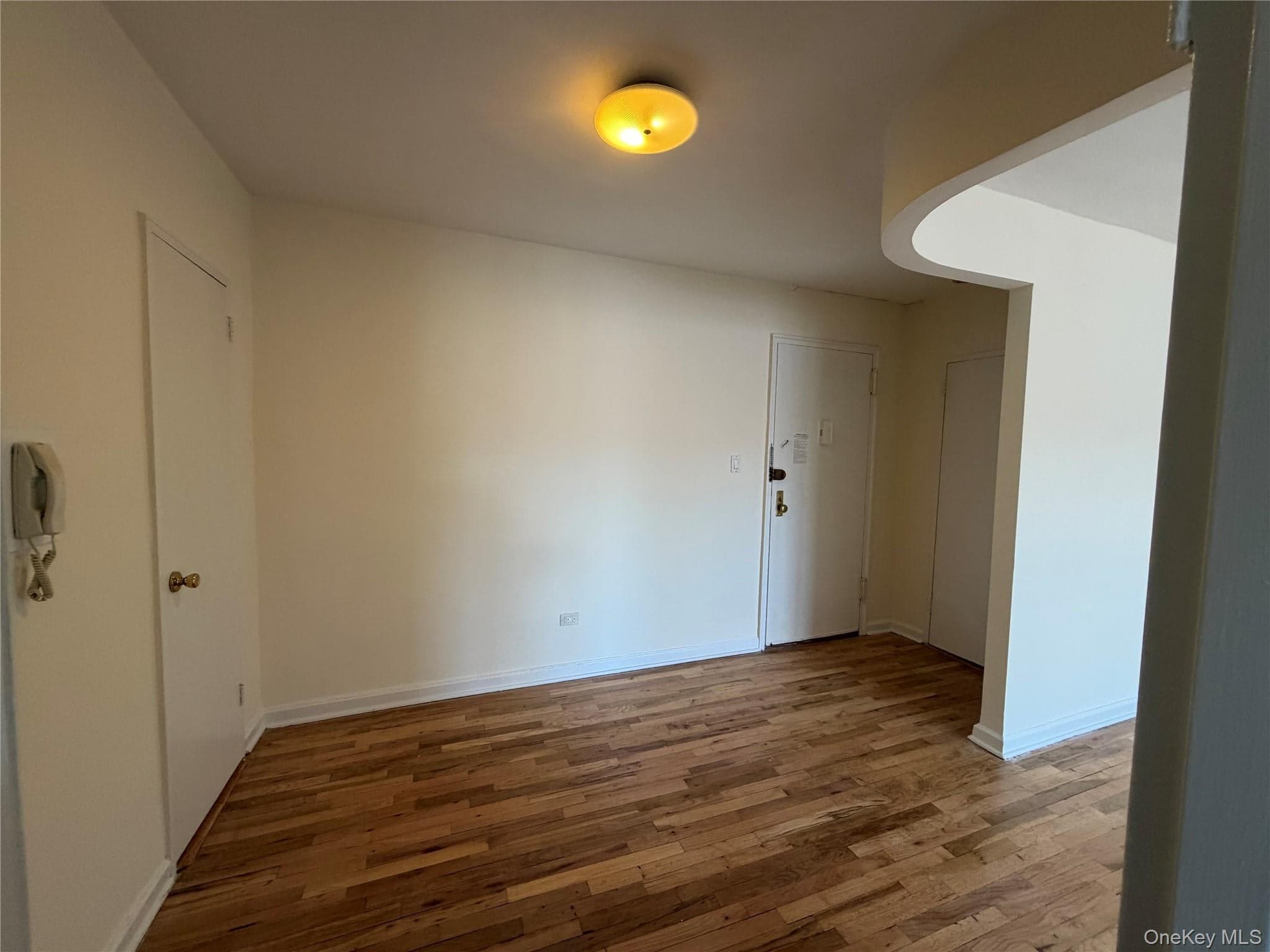79-10 34th Avenue Unit: 7L thumbnail 4
