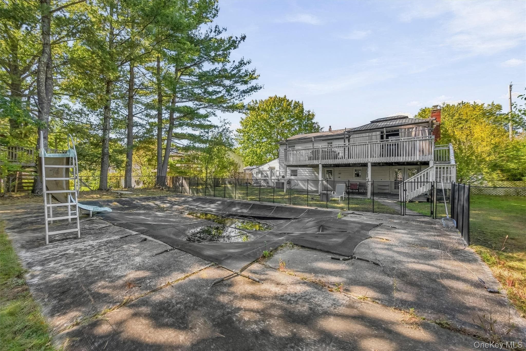 4 Francis Drive thumbnail 35