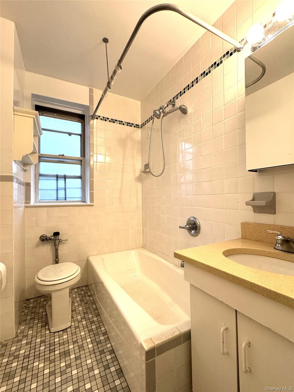 141-35 79th Avenue Unit: 2M thumbnail 4