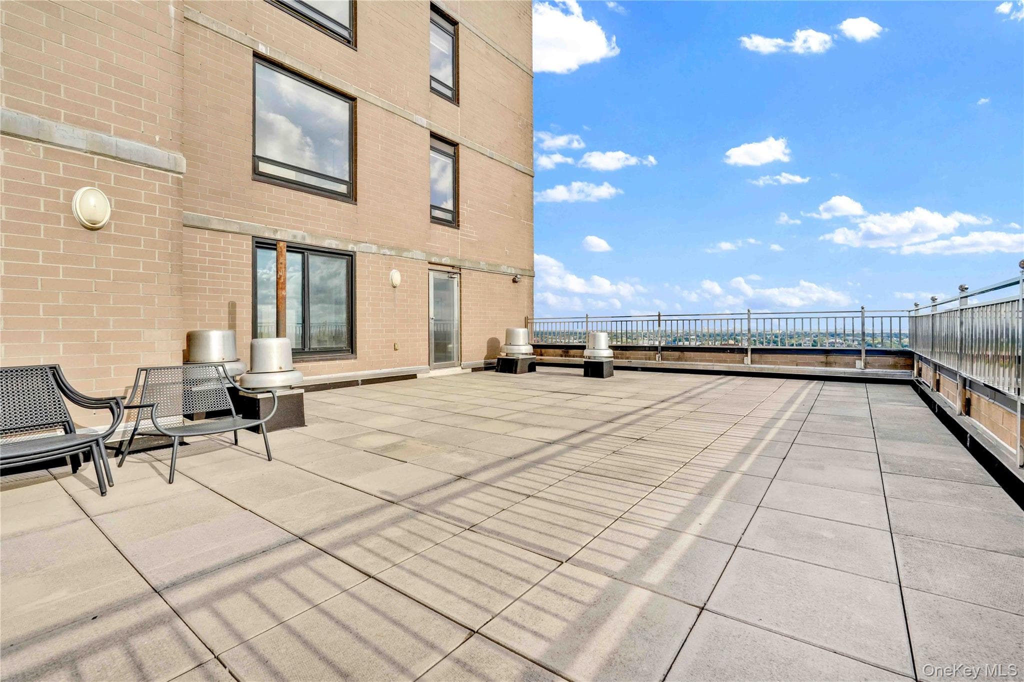 11624 Grosvenor Lane Unit: 15A thumbnail 21