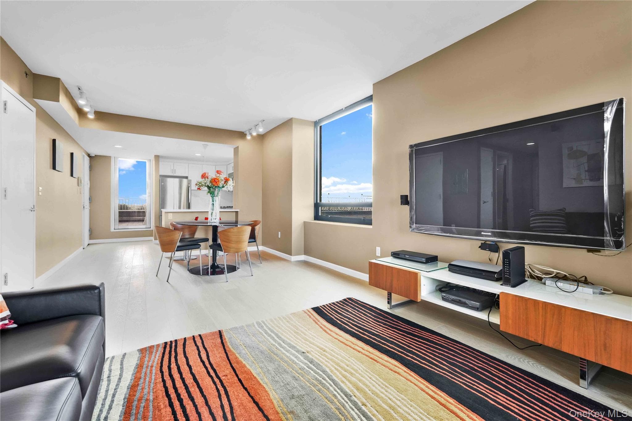11624 Grosvenor Lane Unit: 15A thumbnail 10