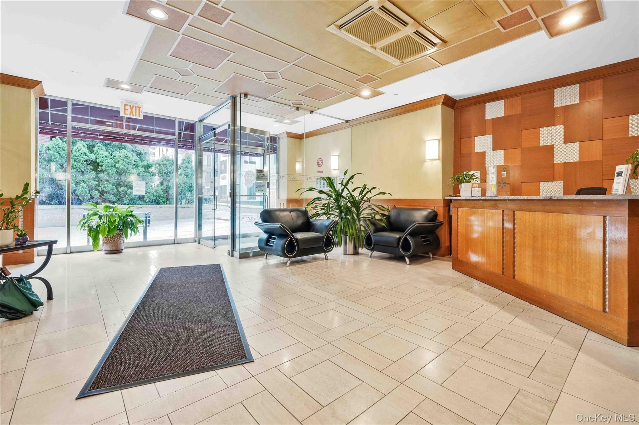 11624 Grosvenor Lane Unit: 15A thumbnail 28