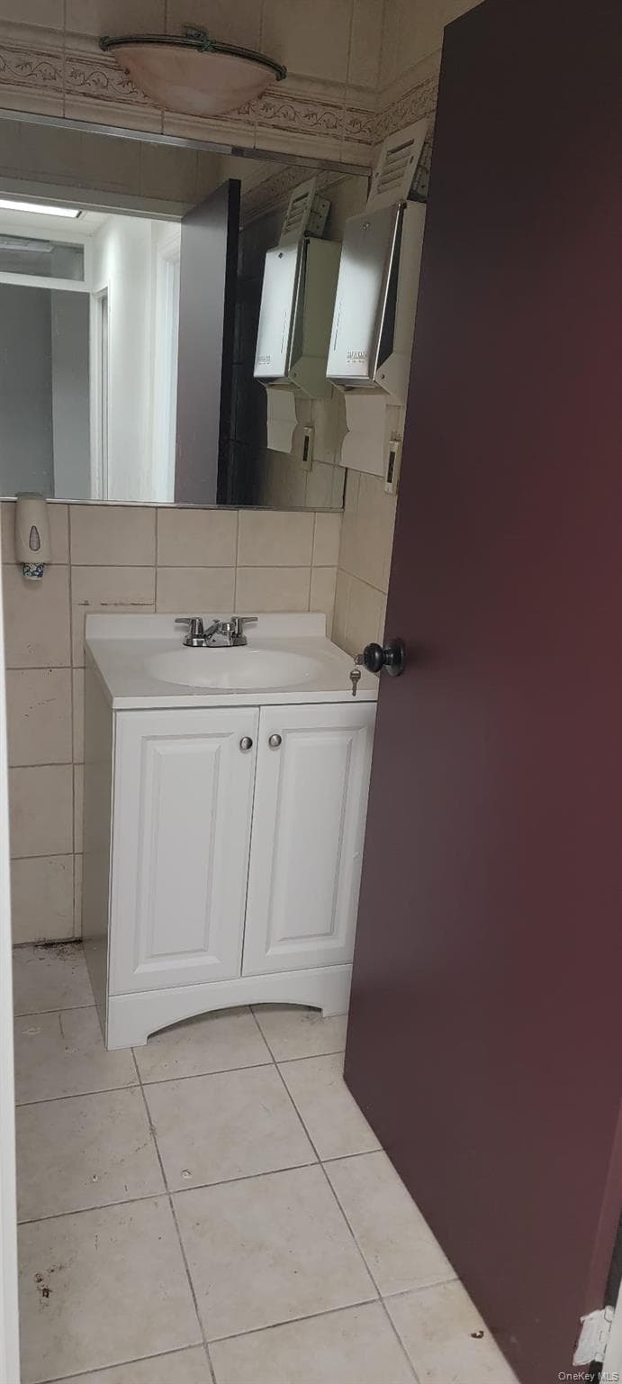 92-29 Queens Boulevard Unit: CA thumbnail 18