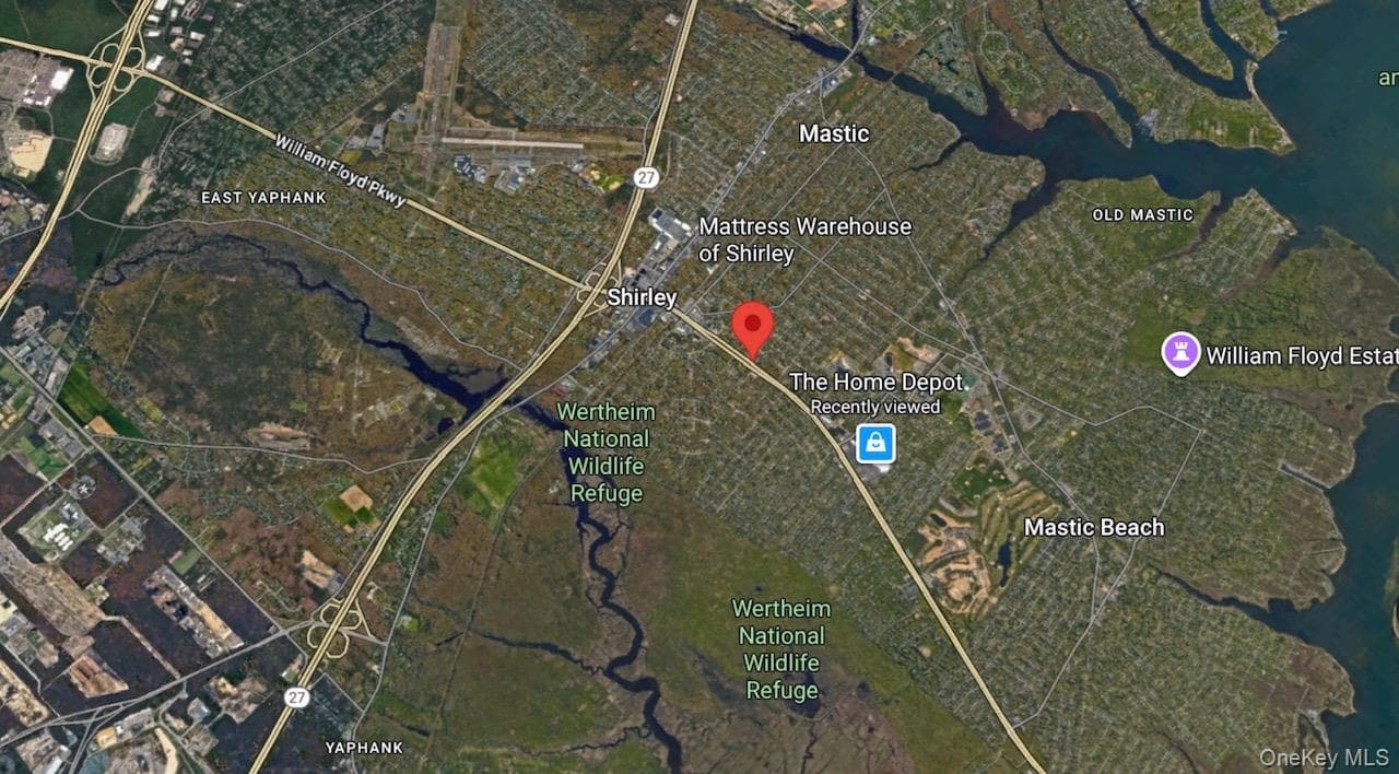501 William Floyd Parkway thumbnail 4
