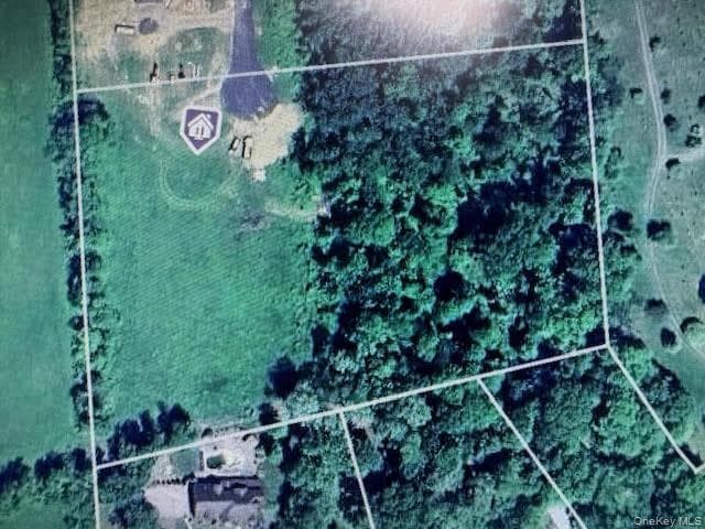 8 Jefferson Avenue thumbnail 2