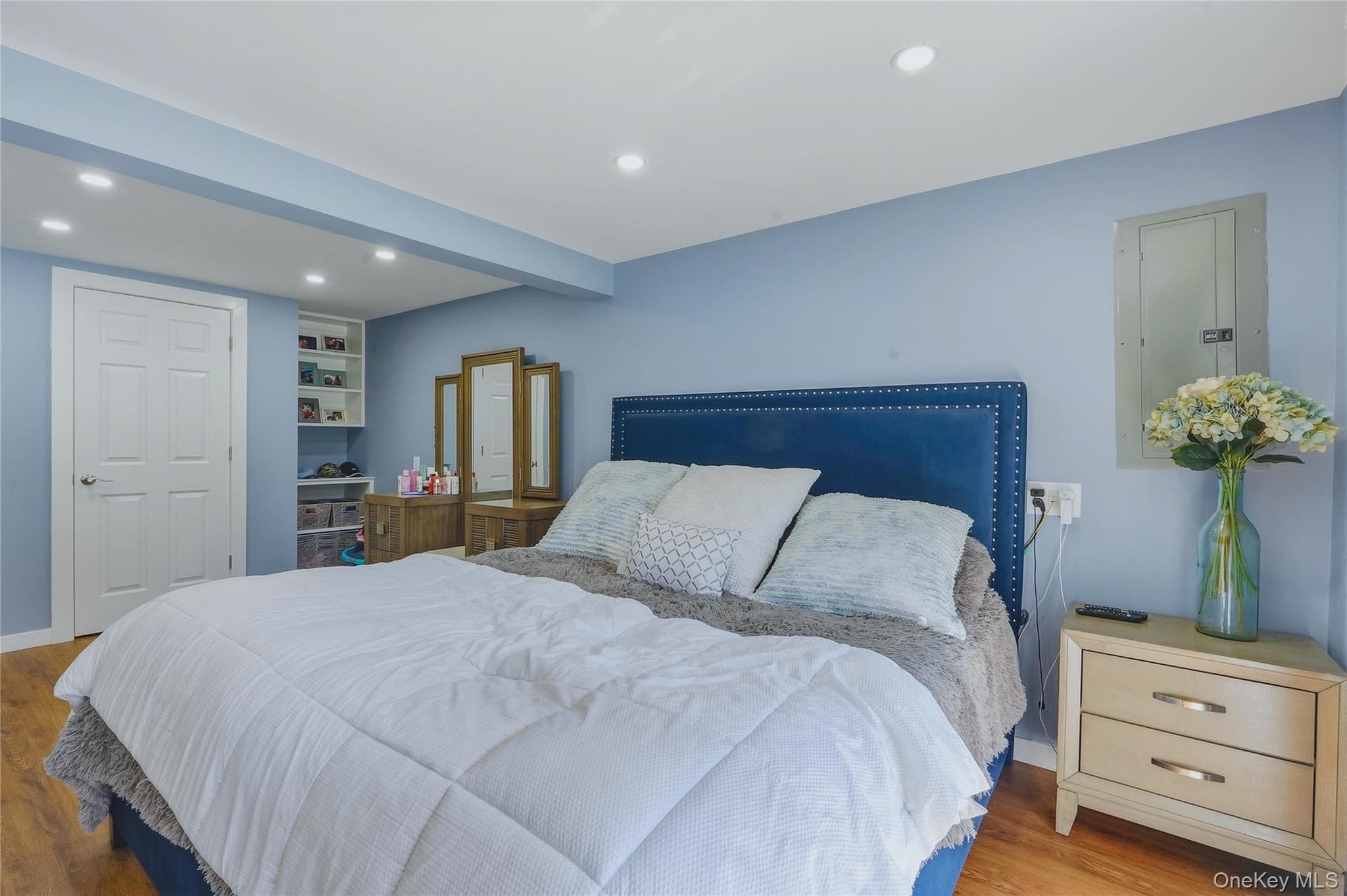 535 Westbrook Drive thumbnail 25