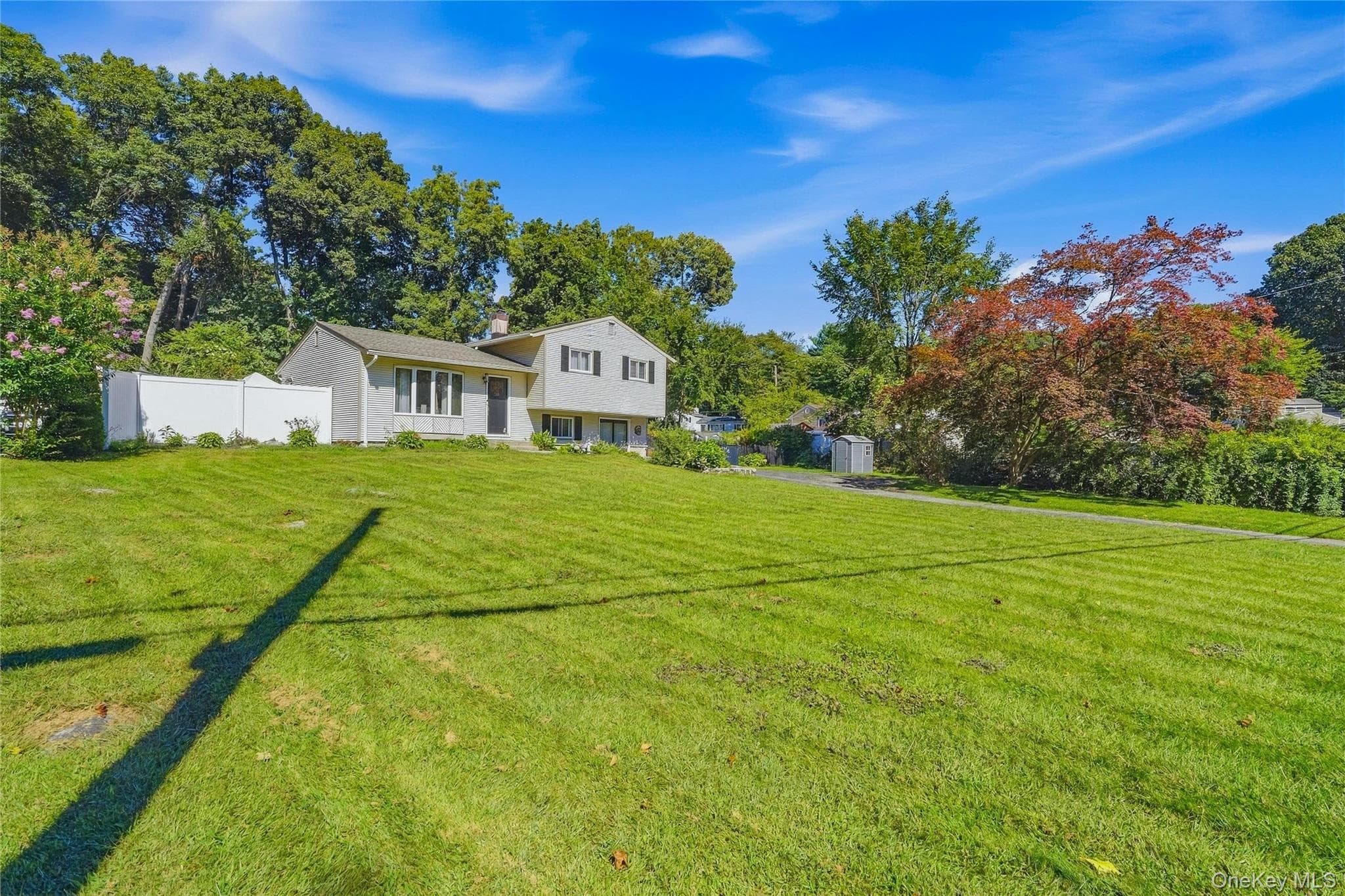 535 Westbrook Drive thumbnail 4